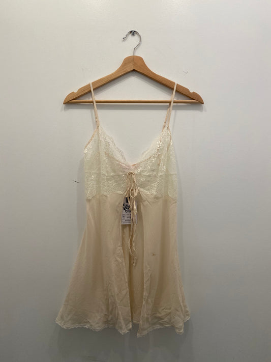 Vintage Y2K white Victoria Secret silk and lace slip