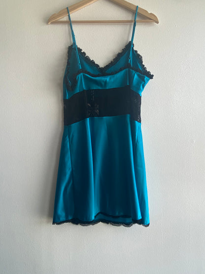 Vintage 80's Victoria's Secret Gold Label Teal and Black Slip - La Lovely Vintage 