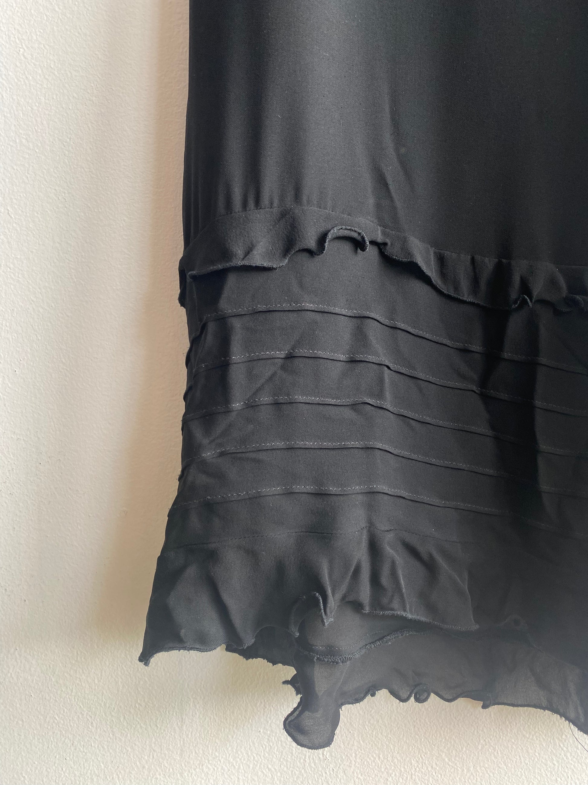 Vintage 90's Black Ruffle Hem Tie Back Maxi Dress - La Lovely Vintage 