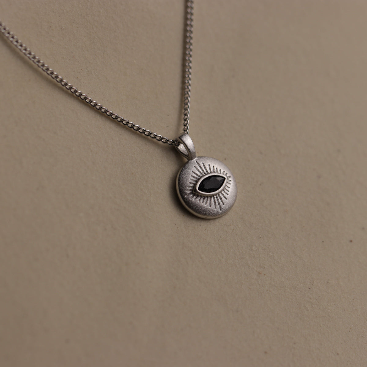 Round All Seeing Eye Necklace Pendant - La Lovely Vintage 