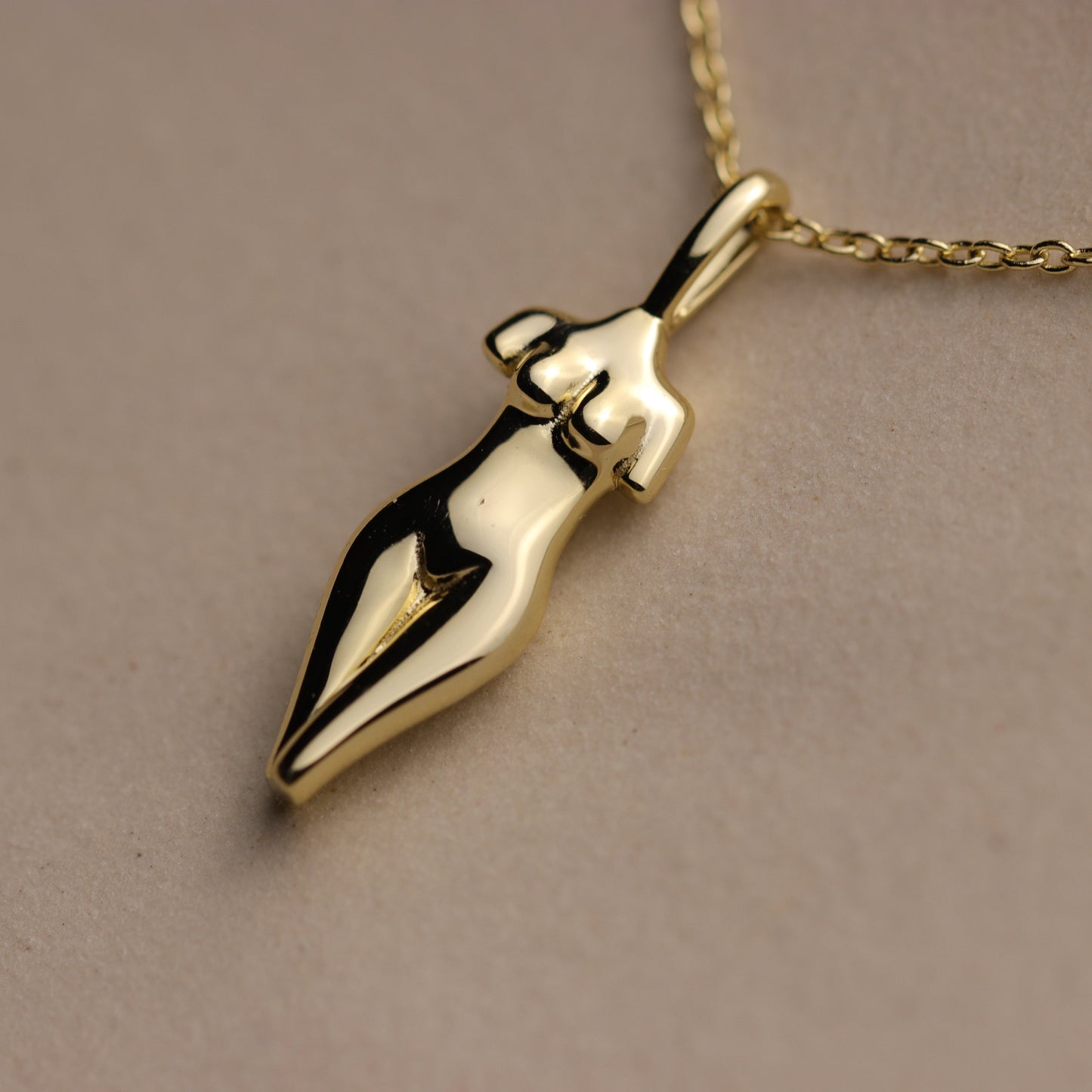 Body Form Divine Feminine Pendant Necklace By La Lovely - La Lovely Vintage 