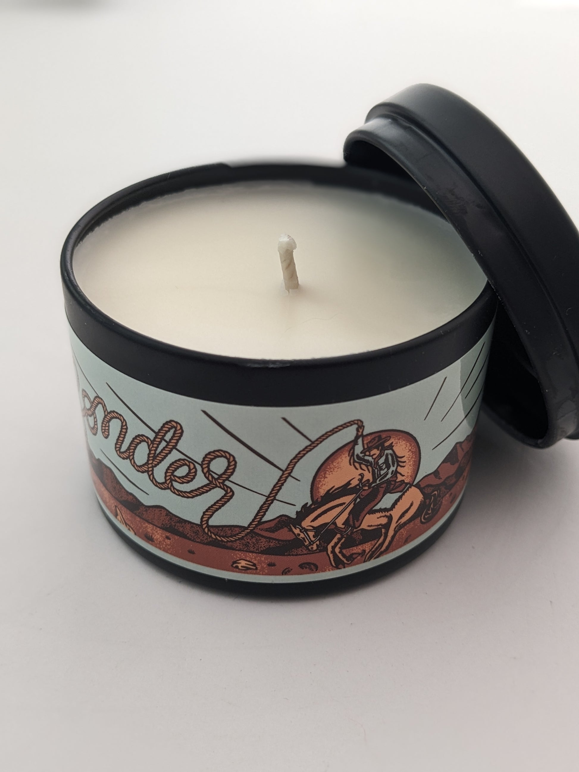 N.E.W. - 4 oz Travel Candle - La Lovely Vintage 