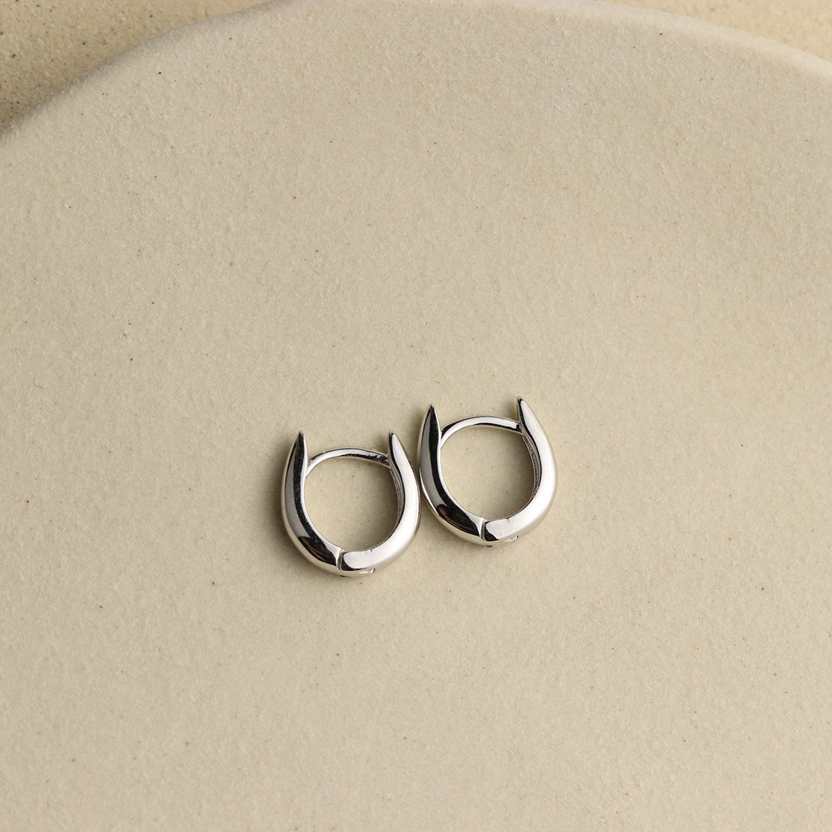 Teardrop Huggie Hoops - La Lovely Vintage 