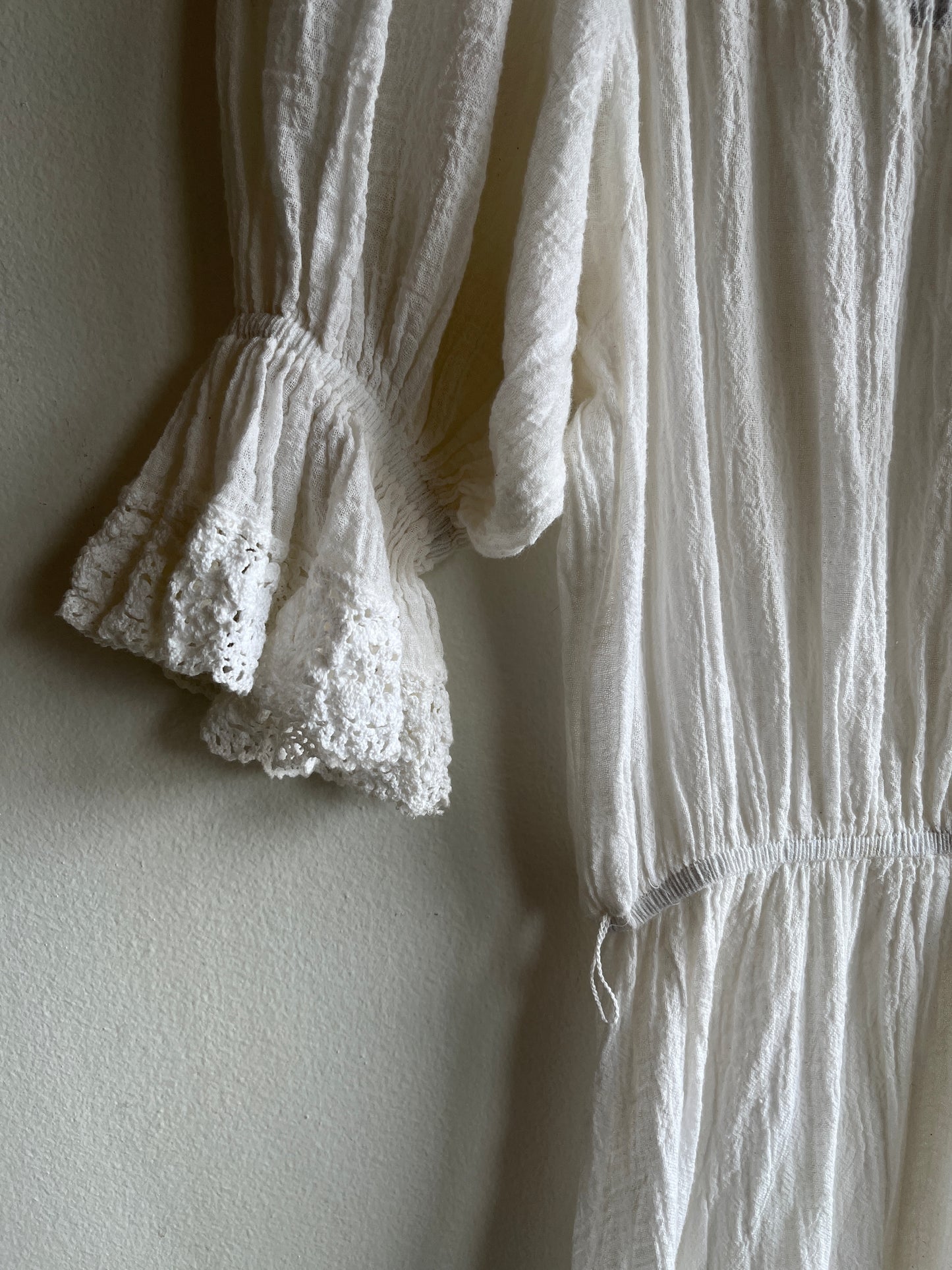 Vintage 1980’s Linen and Crochet Dress - La Lovely Vintage 