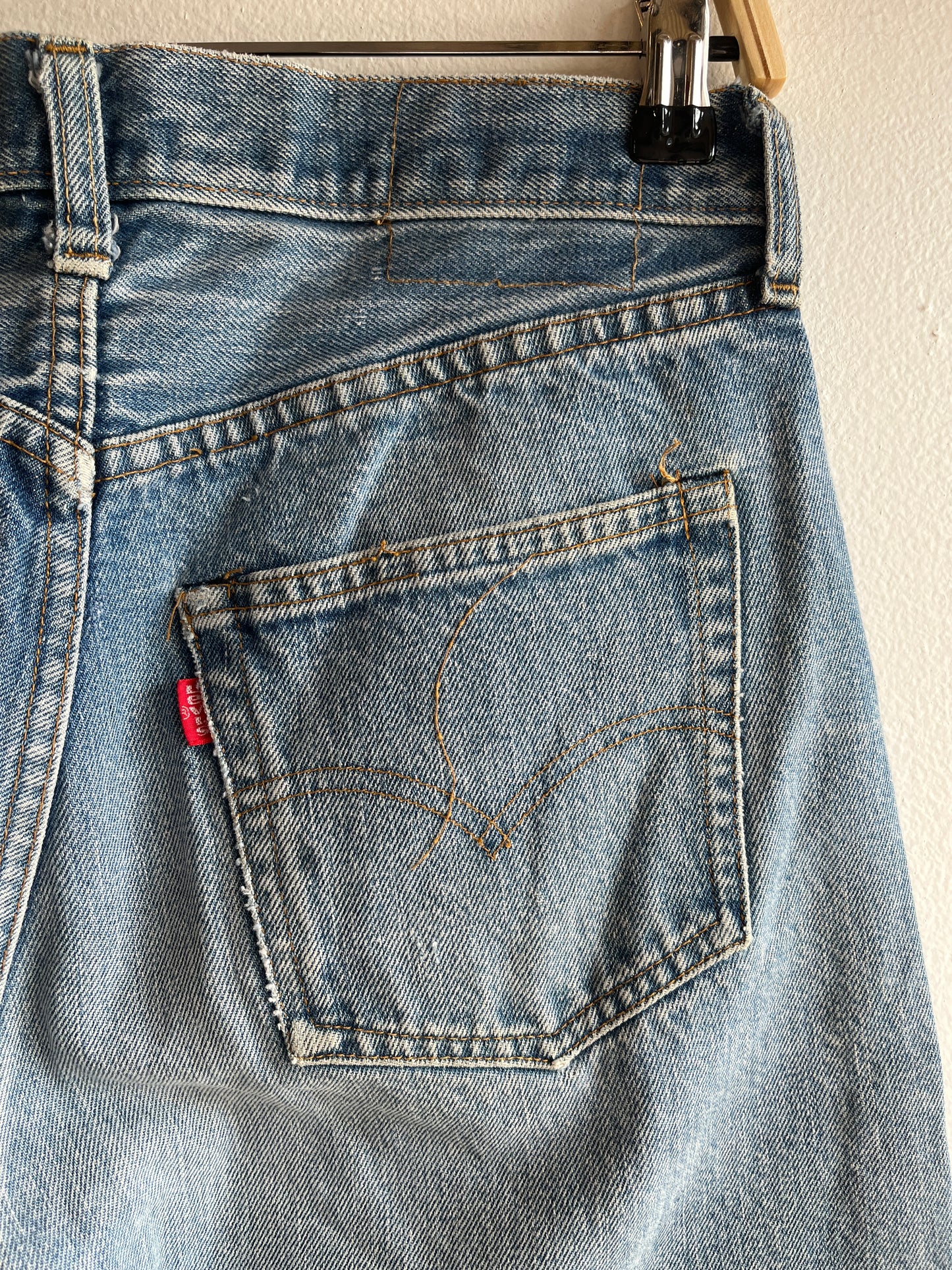 Vintage 1980’s Levi’s 501 Selvedge Denim Jeans - La Lovely Vintage 