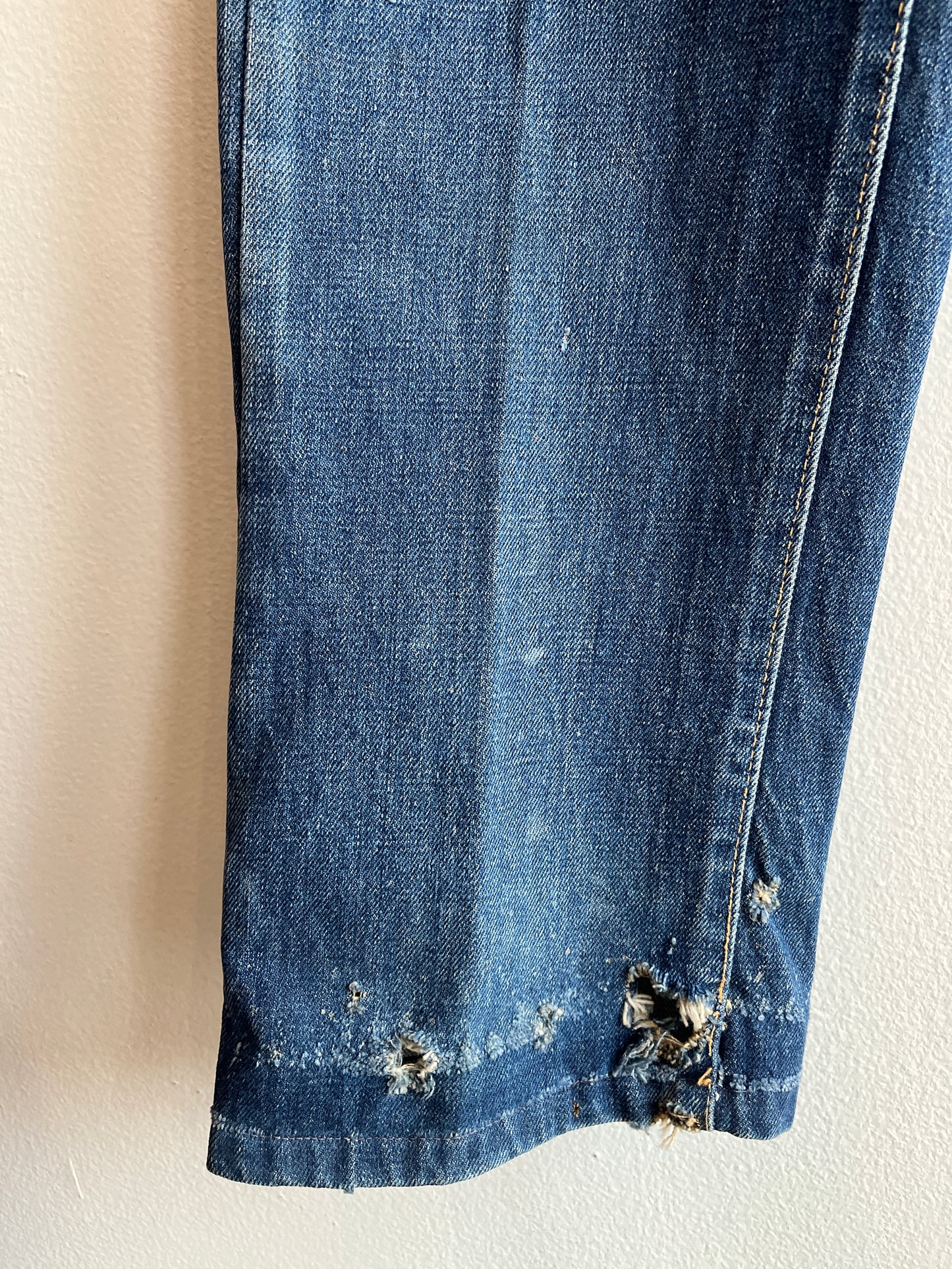 Vintage 1950's Levi's "Big E" Hidden Rivets Redlines Selvedge Denim Jeans - La Lovely Vintage 