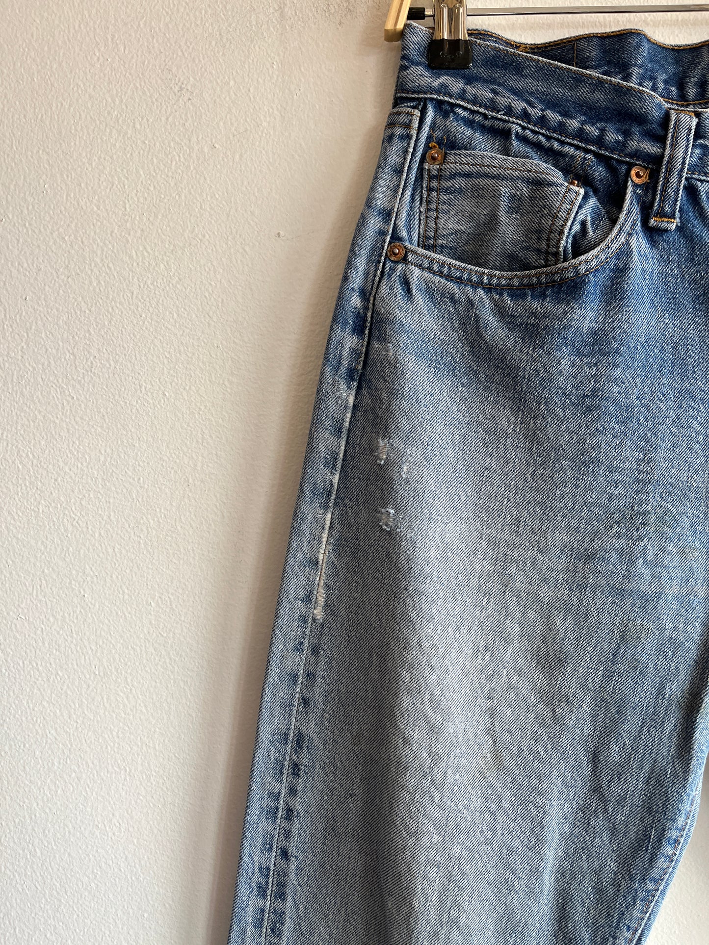 Vintage 1980’s Levi’s 501 Selvedge Denim Jeans - La Lovely Vintage 