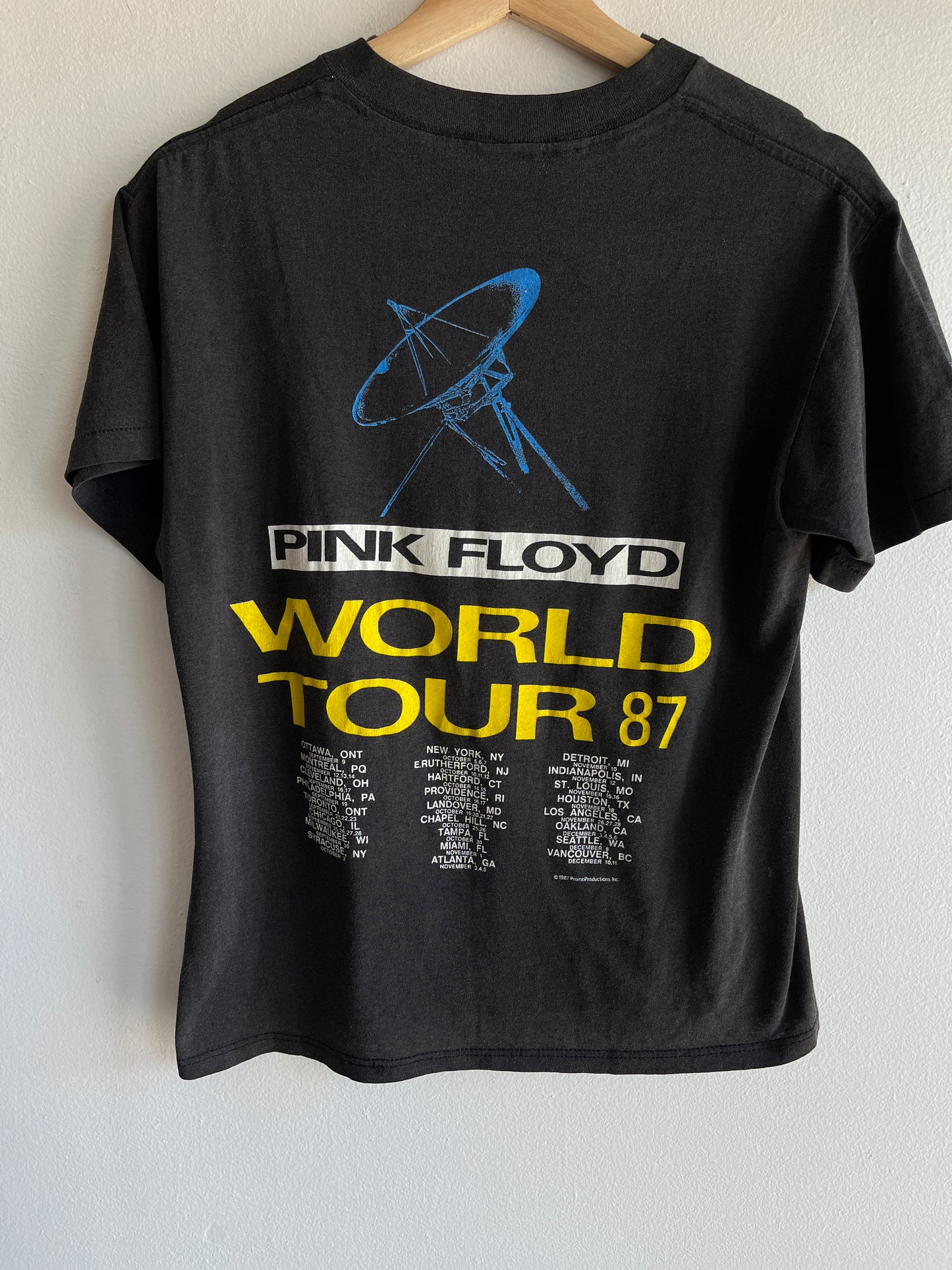 Vintage 1987 Pink Floyd Tour T-Shirt - La Lovely Vintage 