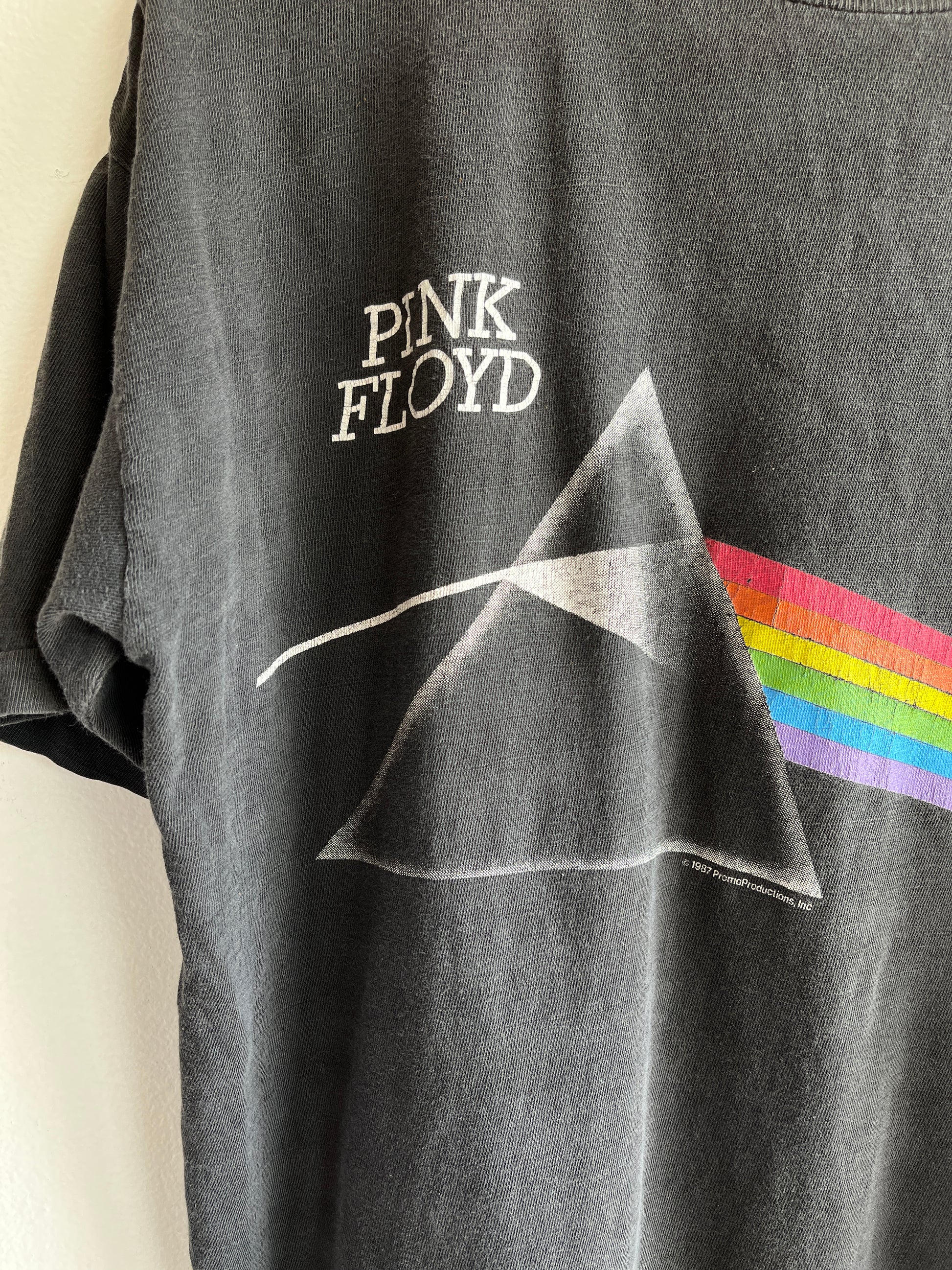 Vintage 1987 Pink Floyd Tour T-Shirt - La Lovely Vintage 