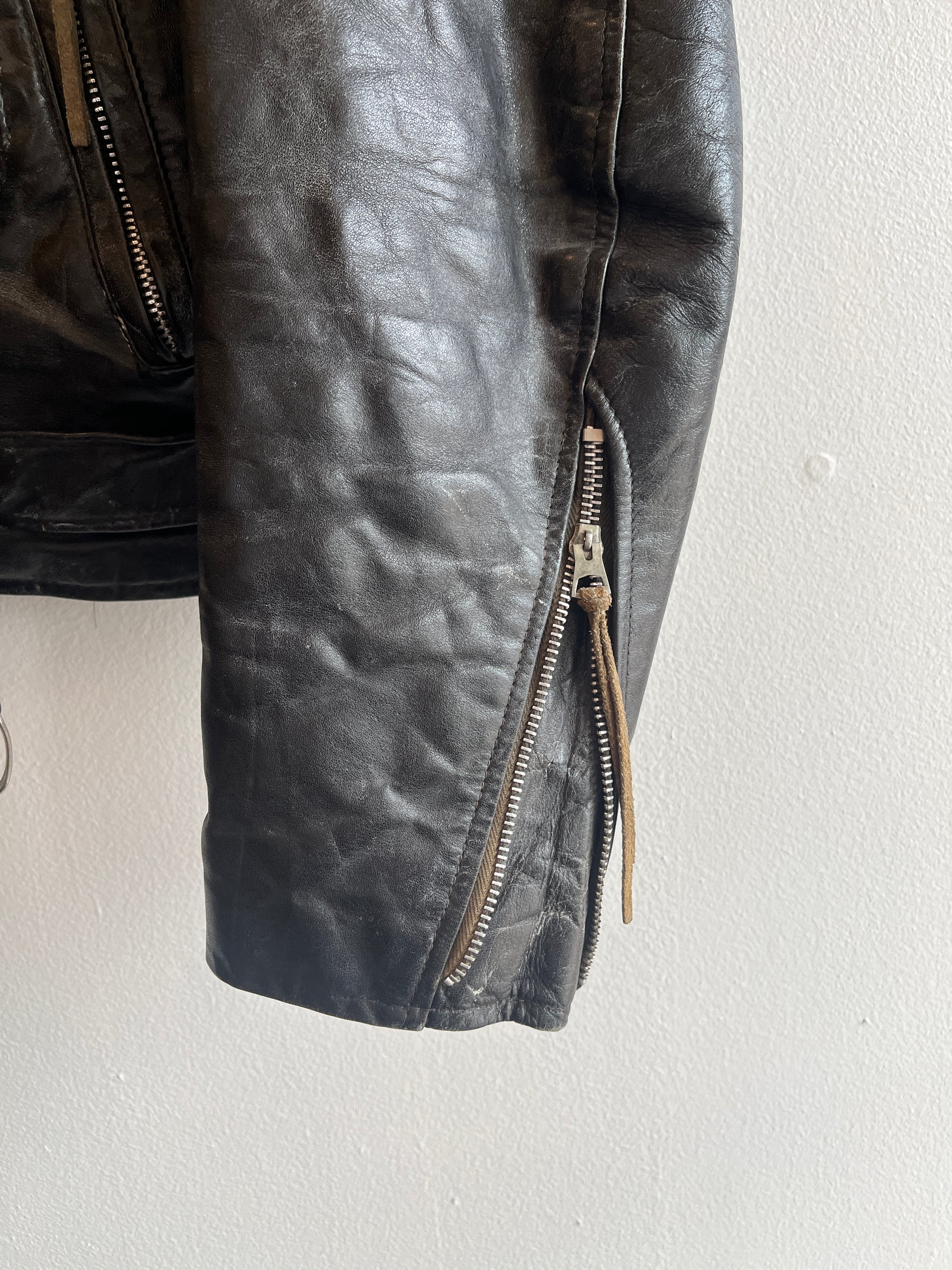 Vintage 1960’s Excelled Leather Motorcycle Jacket - La Lovely Vintage 
