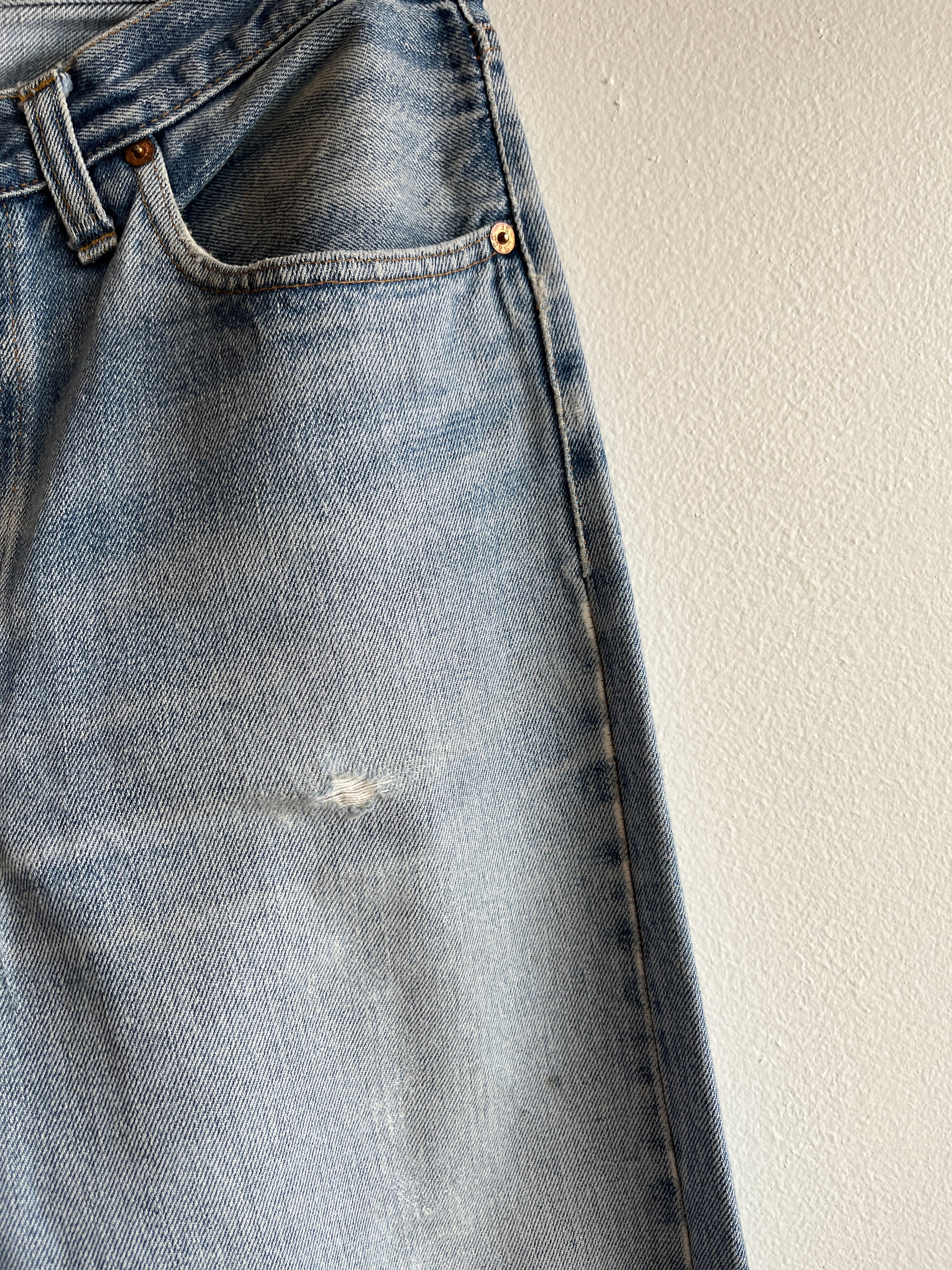 Vintage 1970’s Levi’s 501 Selvedge Denim Jeans - La Lovely Vintage 