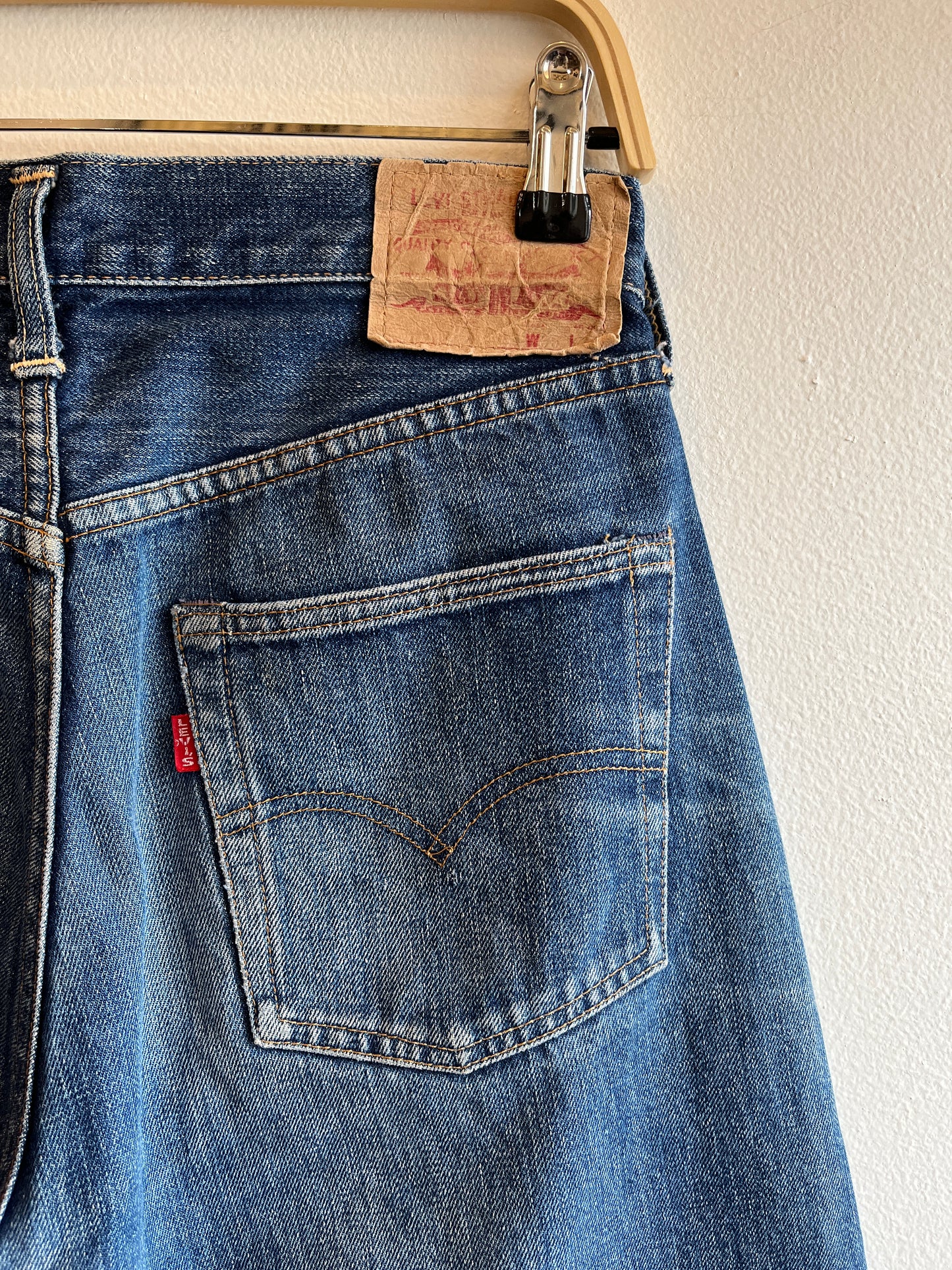 Vintage 1960's Levi's "Big E" 505 Selvedge Denim Jeans - La Lovely Vintage 
