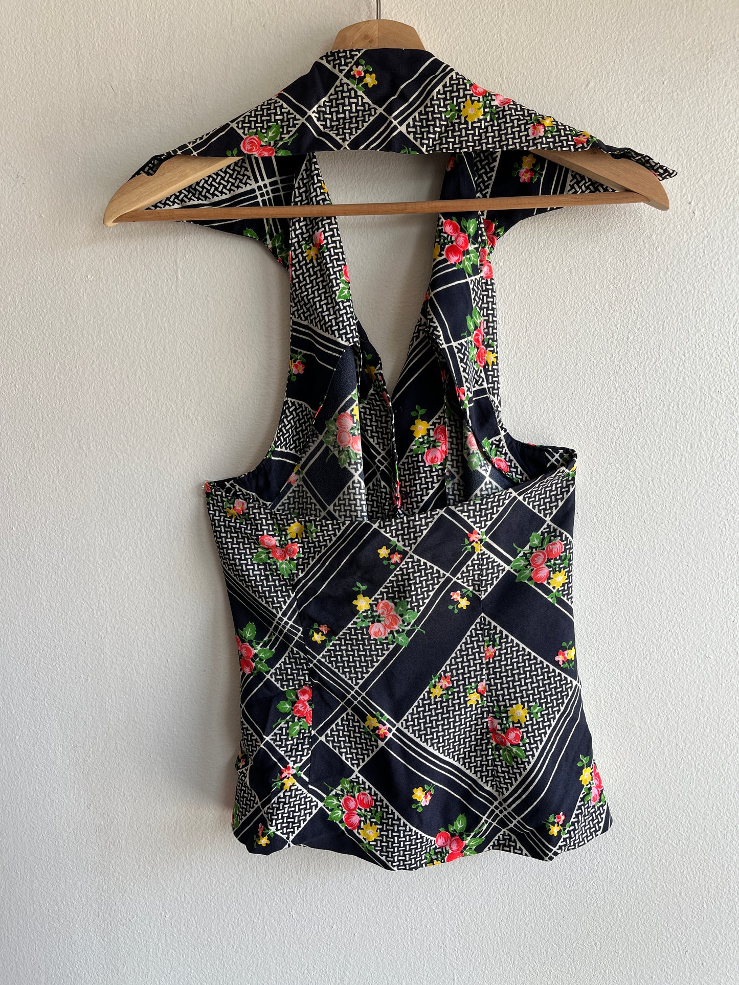 Vintage 1960/70’s Cut-Out Floral Blouse - La Lovely Vintage 