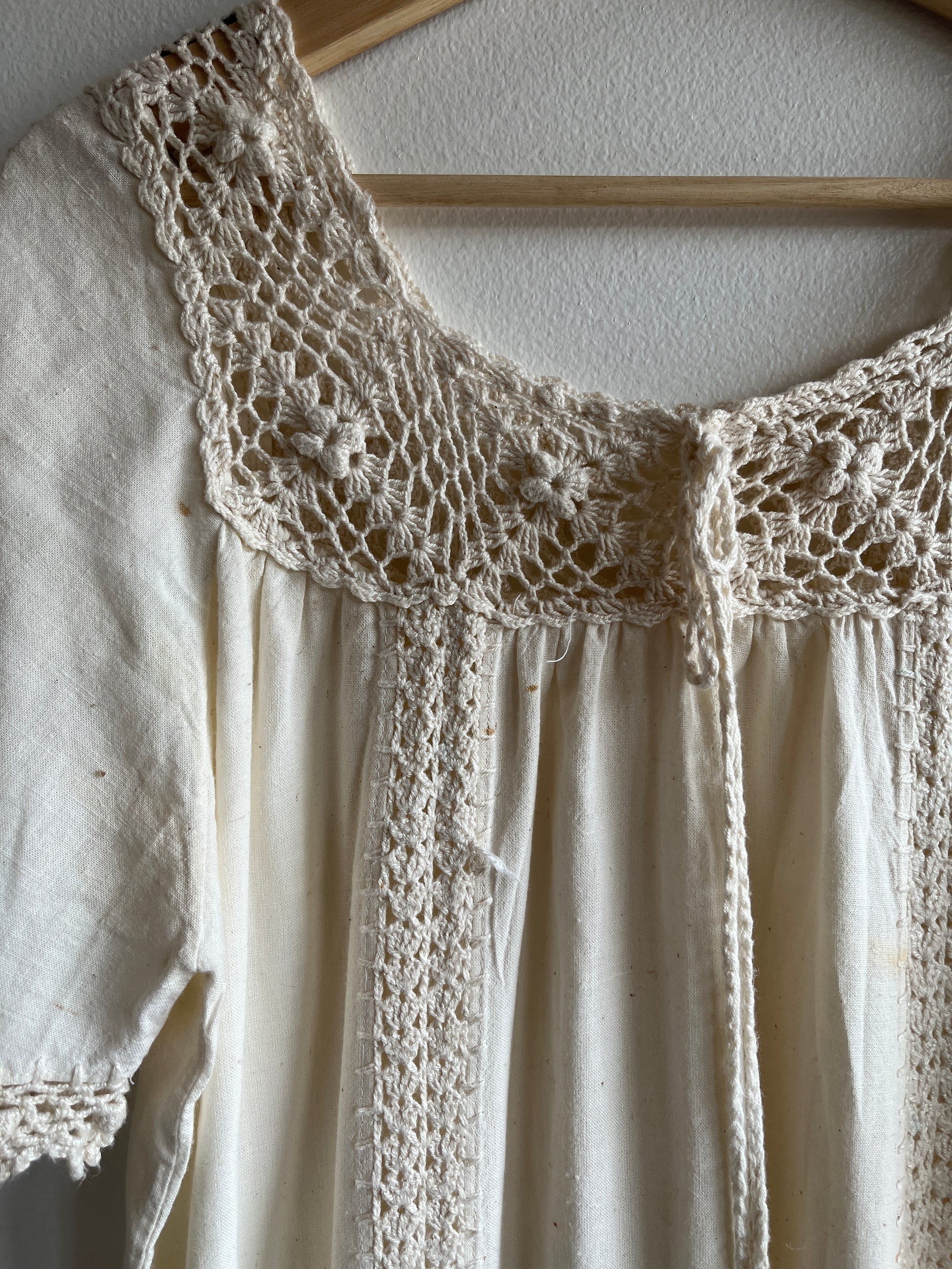 Vintage 1970s Linen and Crochet Dress - La Lovely Vintage 