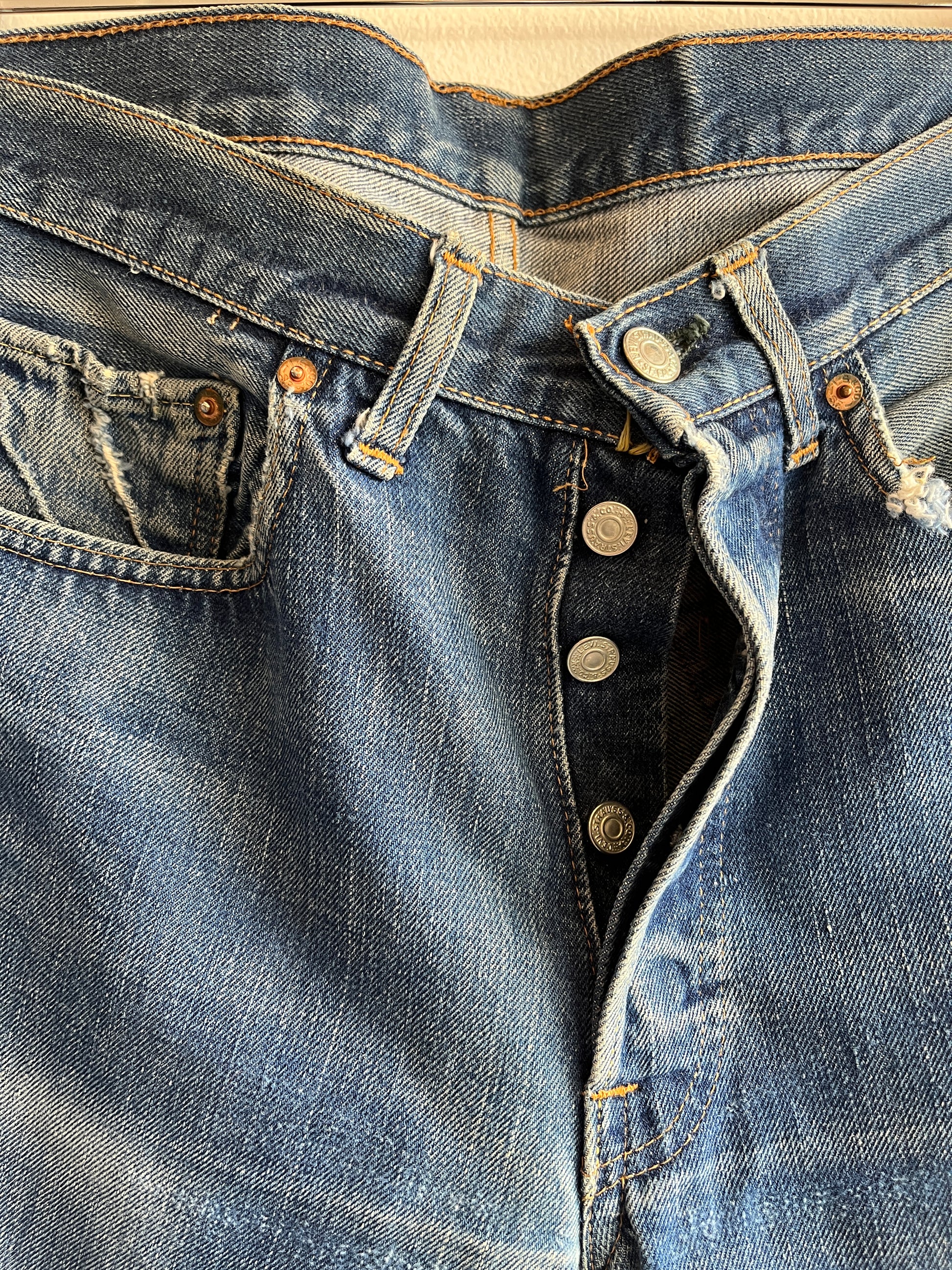 Vintage 1970’s Levi’s 501 Selvedge Denim Jeans - La Lovely Vintage 