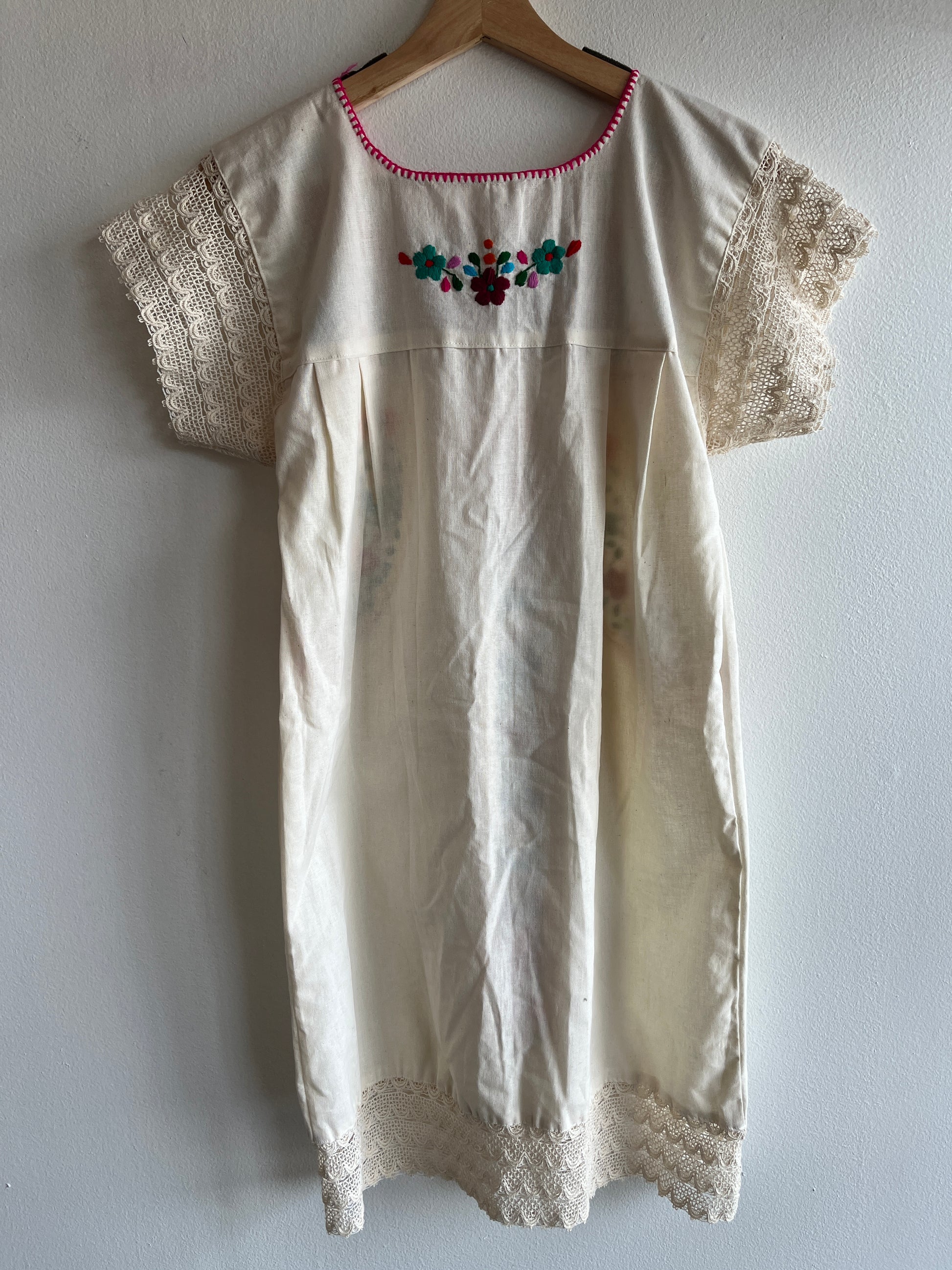 Vintage 1970’s Oaxacan Embroidered Kaftan Dress - La Lovely Vintage 