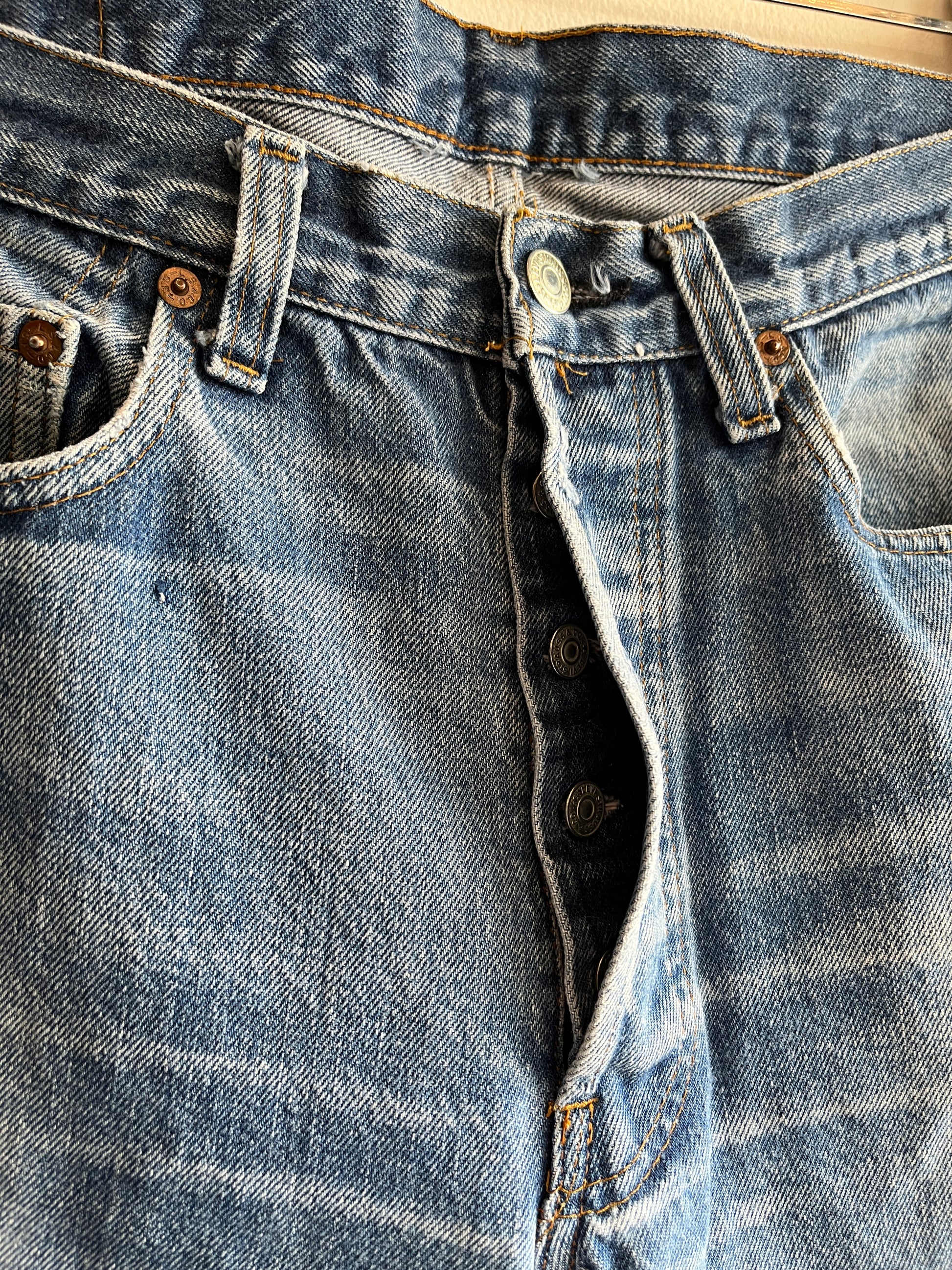 Vintage 1980’s Levi’s 501 Selvedge Denim Jeans - La Lovely Vintage 