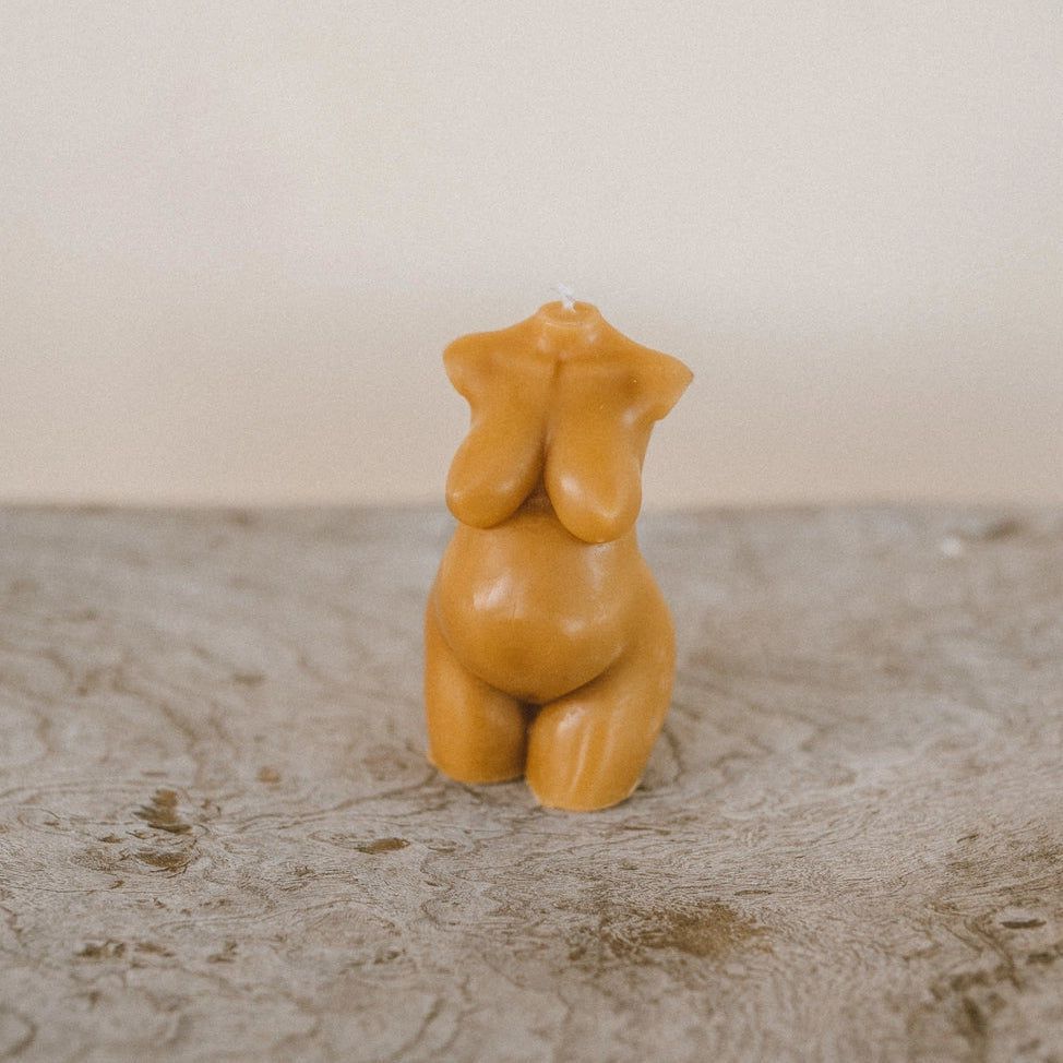 Mother Madre Bees - Fertile Mama Candle - La Lovely Vintage 
