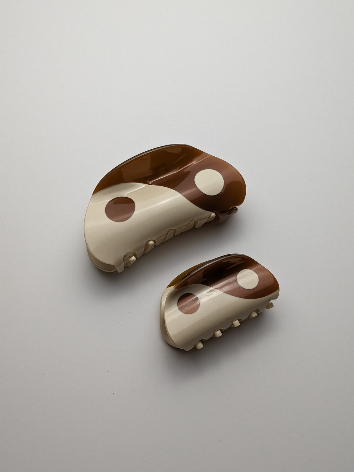 Yin Yang Hair Claw Clip - La Lovely Vintage 