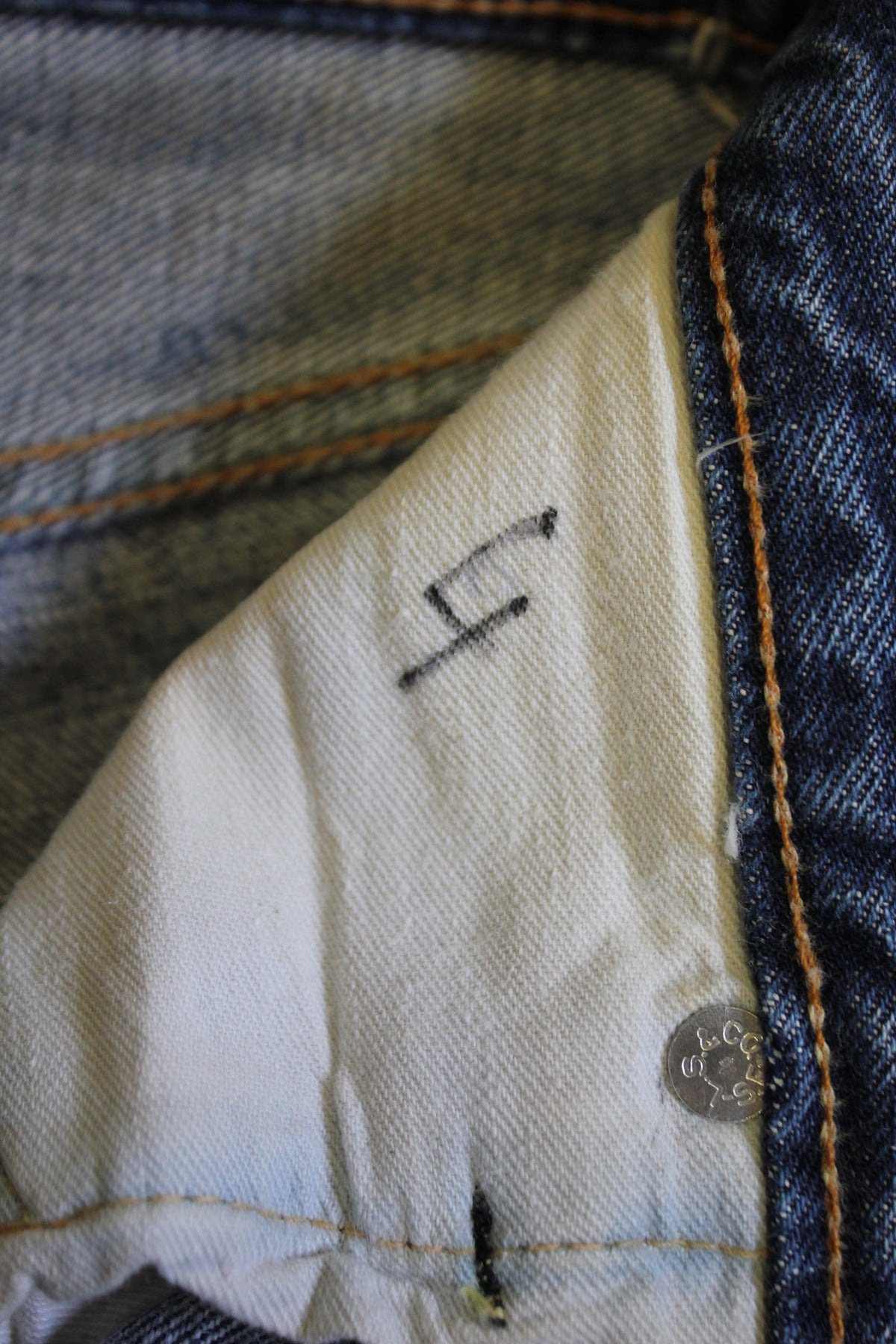 Vintage 1960's "Big E" Levi's Denim 501 Jeans - La Lovely Vintage 