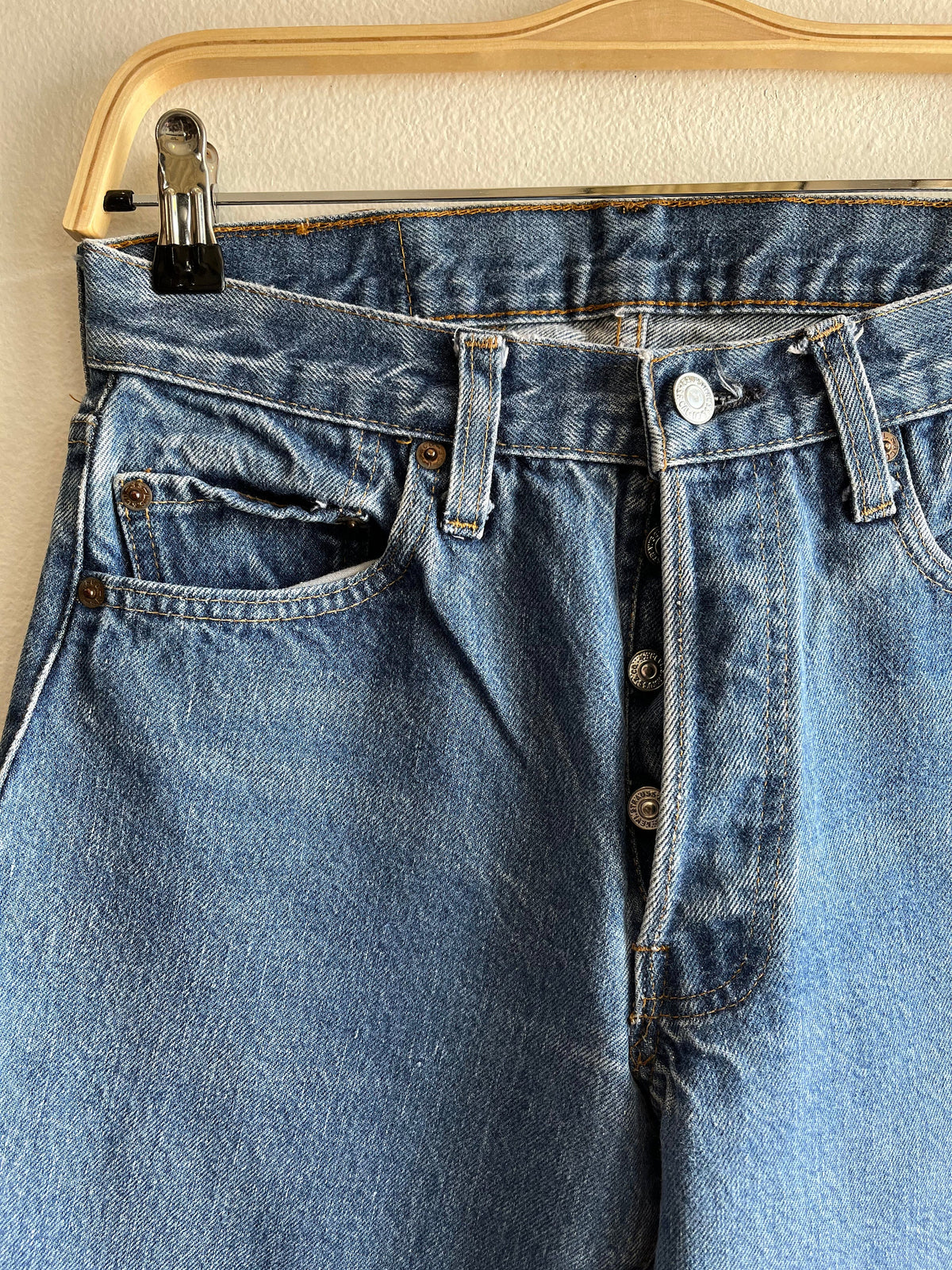 Vintage 1980’s Levi’s 501 Selvedge Denim Jeans - La Lovely Vintage 