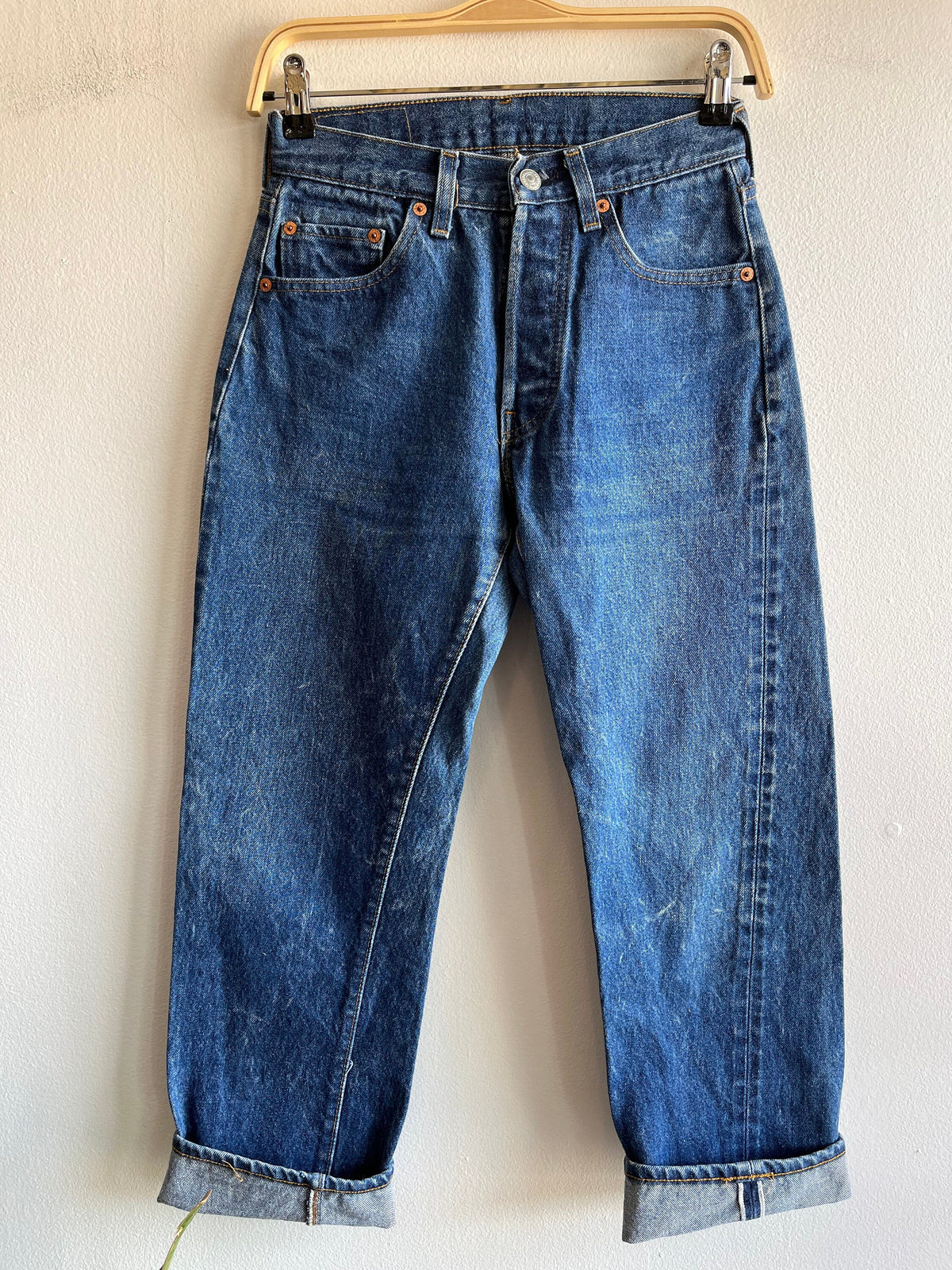 Vintage 1980’s levi’s 501 selvedge denim jeans - La Lovely Vintage 