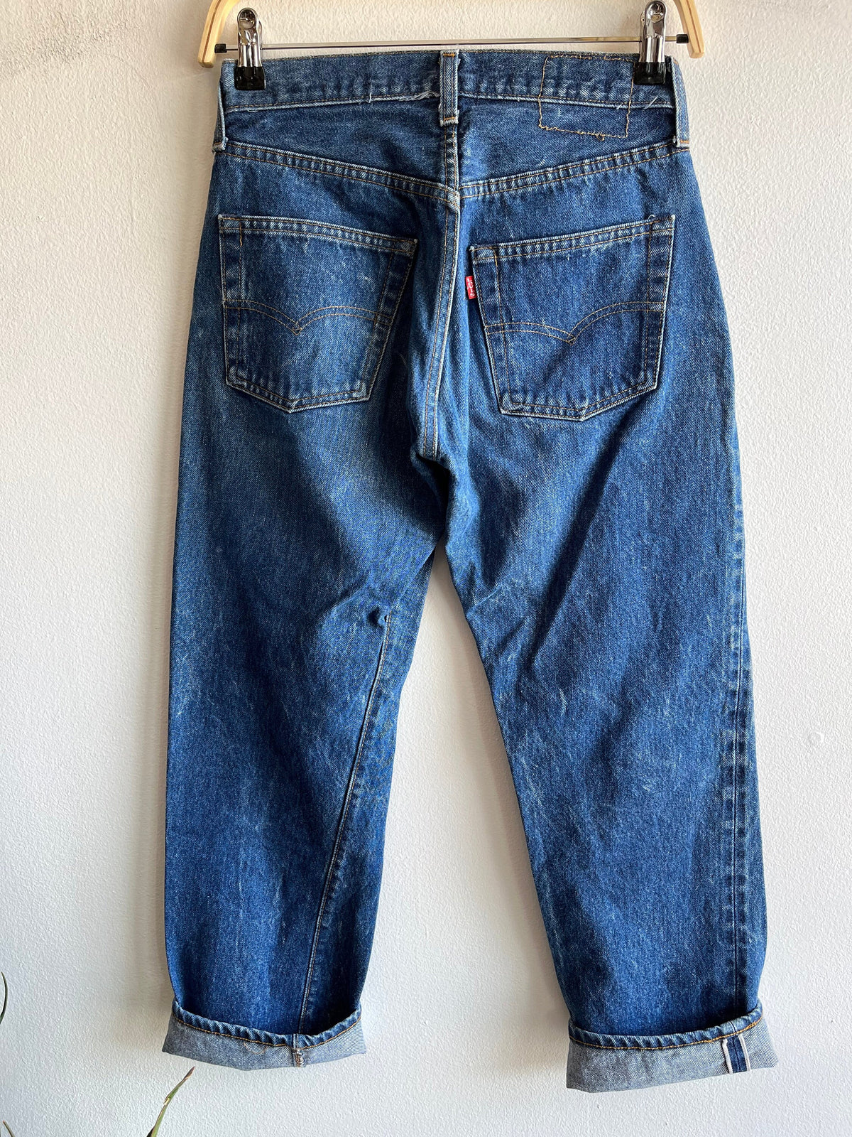 Vintage 1980’s levi’s 501 selvedge denim jeans - La Lovely Vintage 