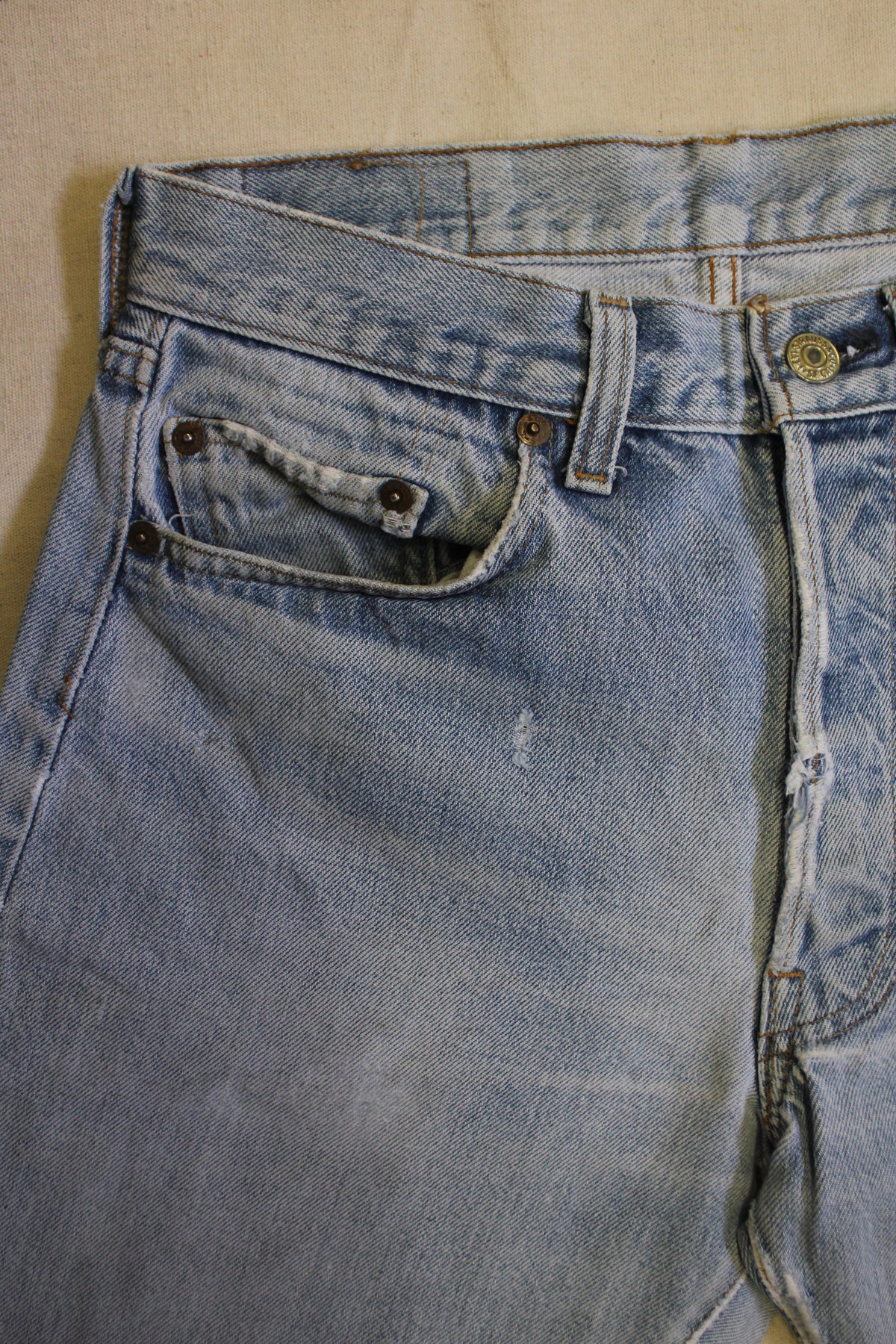 Vintage 1980's Levis 501 Selvedge Denim Jeans - La Lovely Vintage 