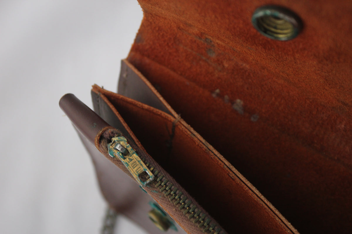 Vintage 1940's Lee Top Grain Trucker Wallet w/ Chain - La Lovely Vintage 