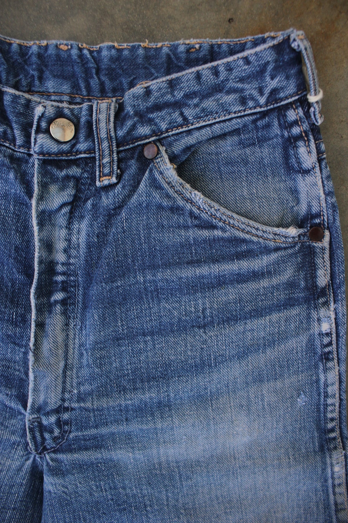 Vintage 1950's Wrangler Blue Bell Denim Jeans 24x28 #1 - La Lovely Vintage 