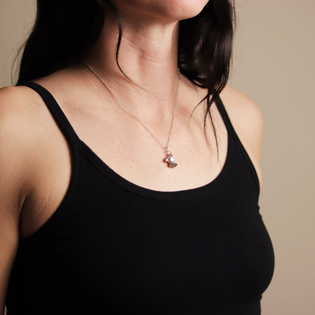 Abstract Body Form Pendant Necklace - La Lovely Vintage 