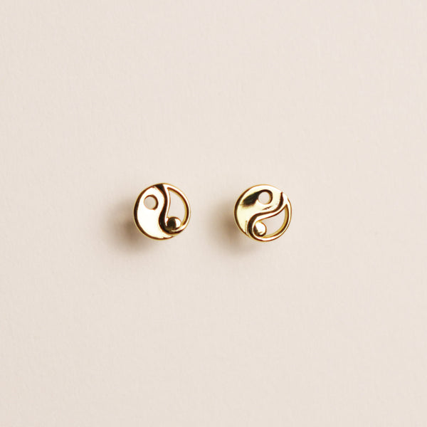 Yin Yang Stud Earrings by La Lovely Vintage - La Lovely Vintage 