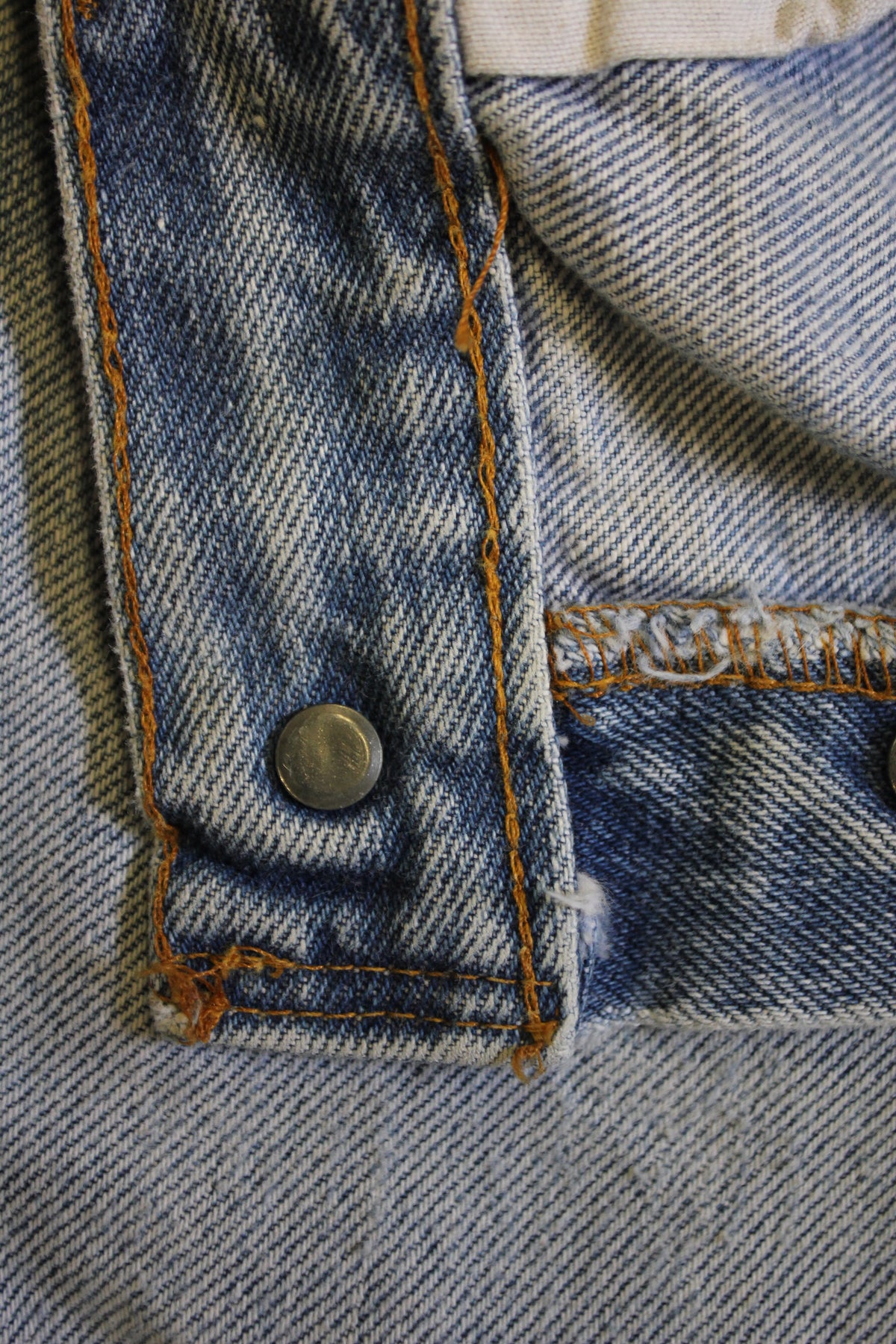 Vintage 1980's Levis 501 Selvedge Denim Jeans - La Lovely Vintage 