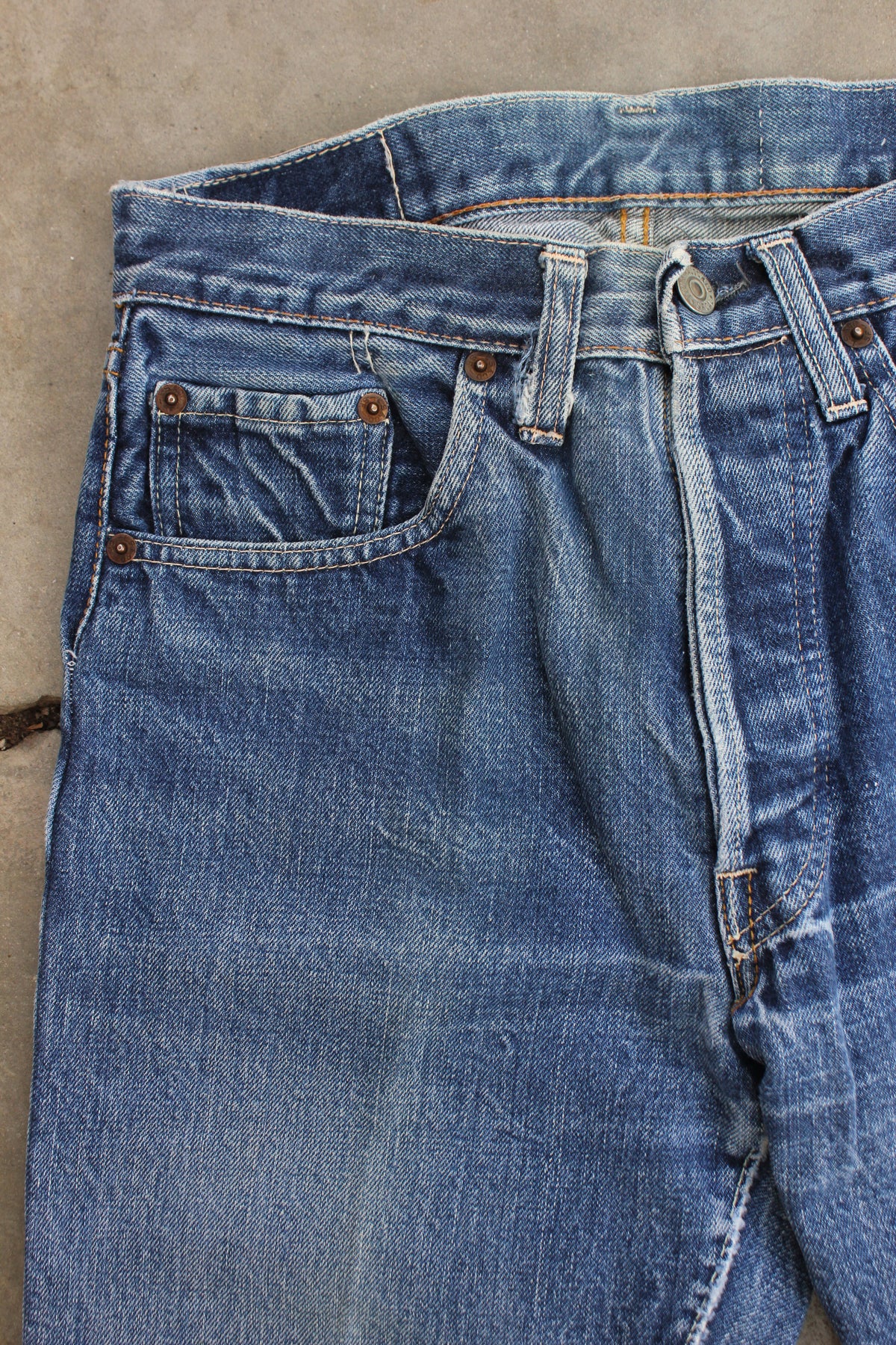 Vintage 1960s Levi's “Big E” 501 Denim Jeans - La Lovely Vintage 