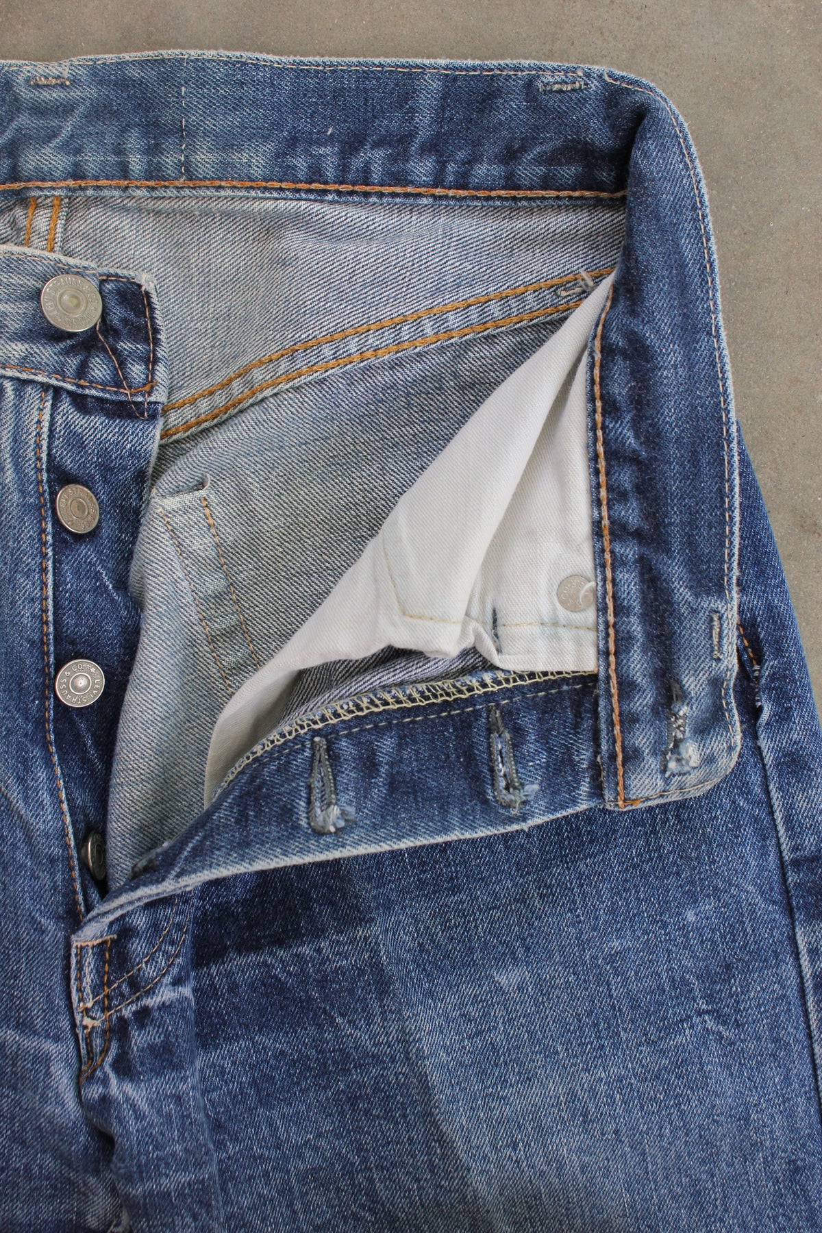Vintage 1960s Levi's “Big E” 501 Denim Jeans - La Lovely Vintage 