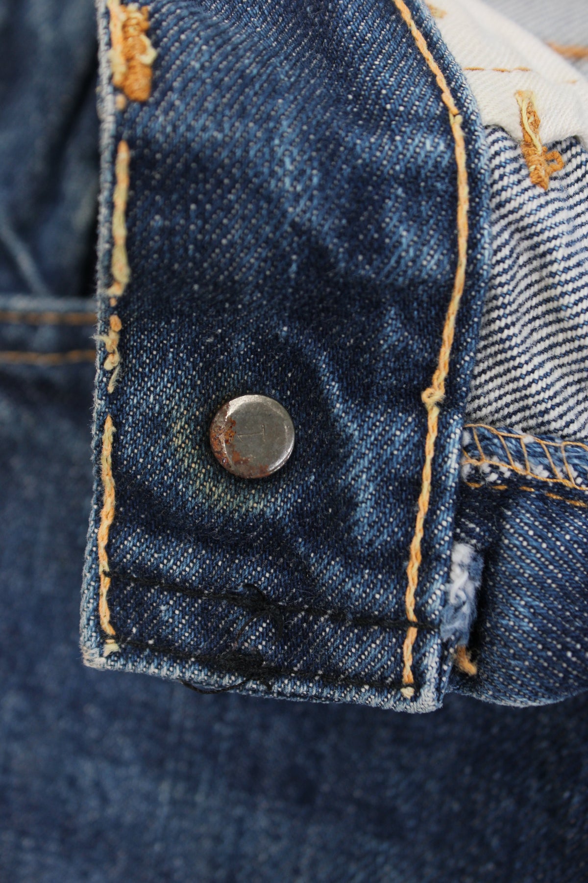 Vintage 60s/70s Levi's 646 “Big E” Denim Jeans - La Lovely Vintage 