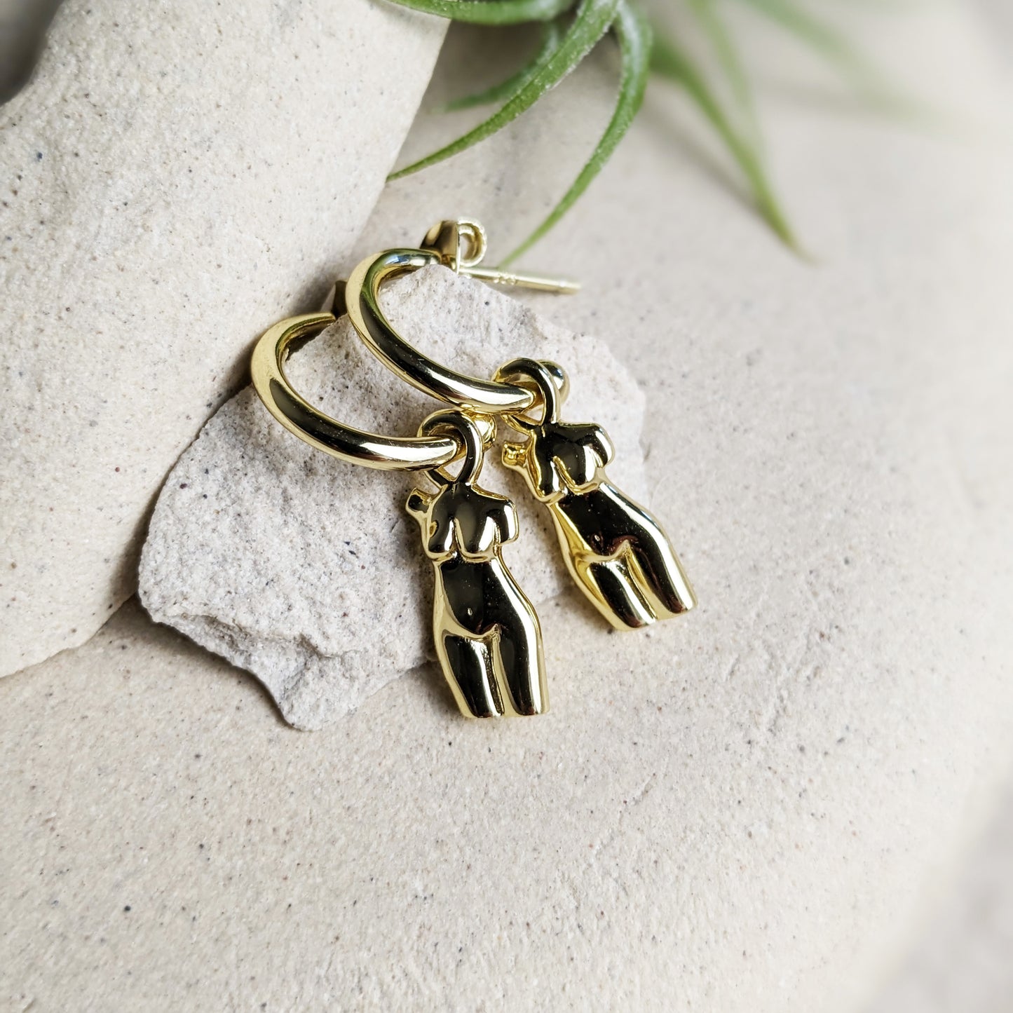 Body Form Divine Feminine Hoop Earrings - La Lovely Vintage 
