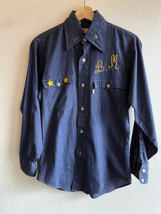 Vintage 1970’s Levi’s Embroidered Chambray shirt