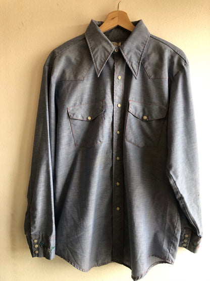 Vintage 1970’s Big Mac Embroidered Chambray Button-Up Shirt - La Lovely Vintage 