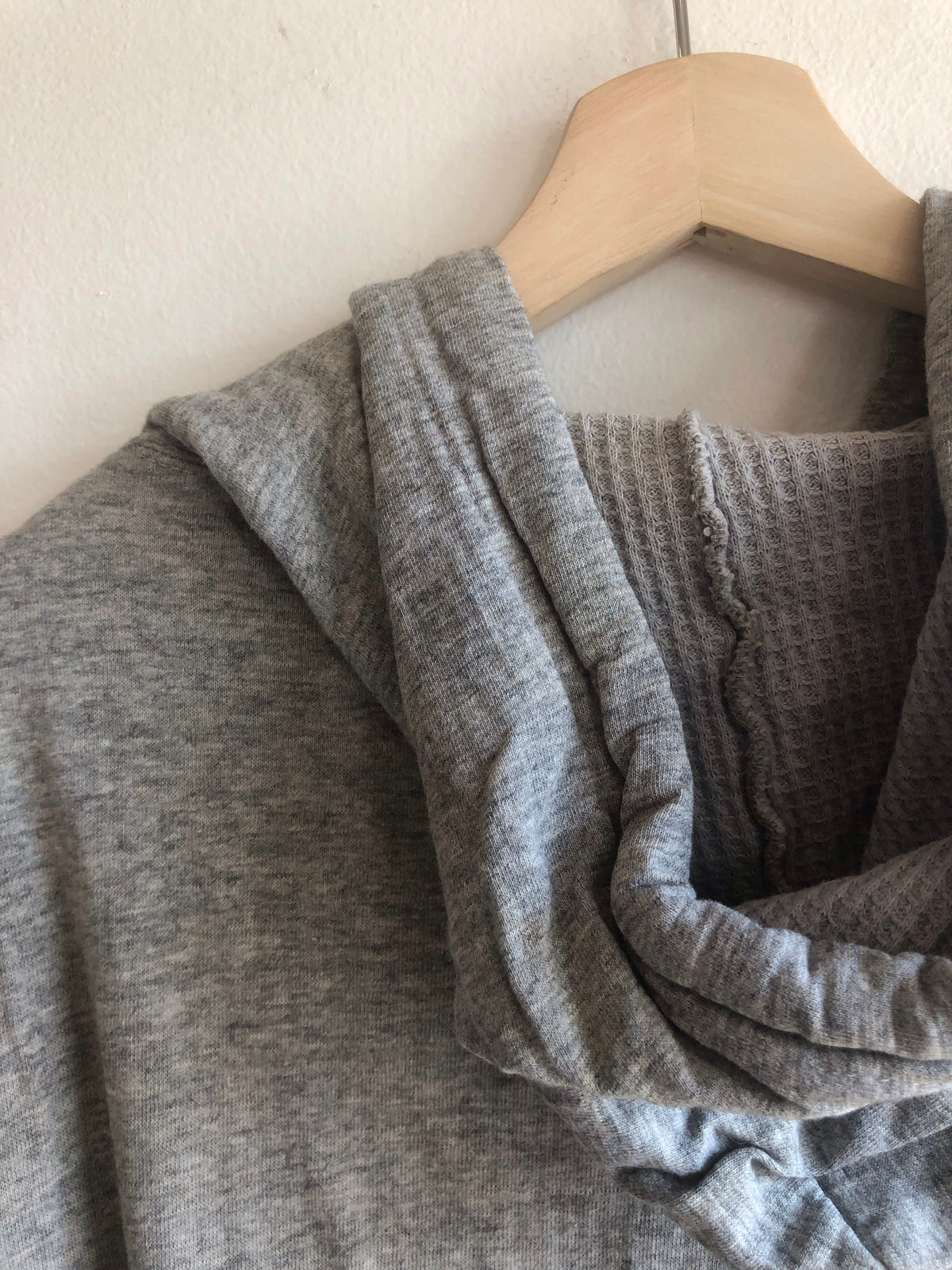 Vintage 1960’s Thermal Lined Hooded Zip-Up Sweatshirt - La Lovely Vintage 