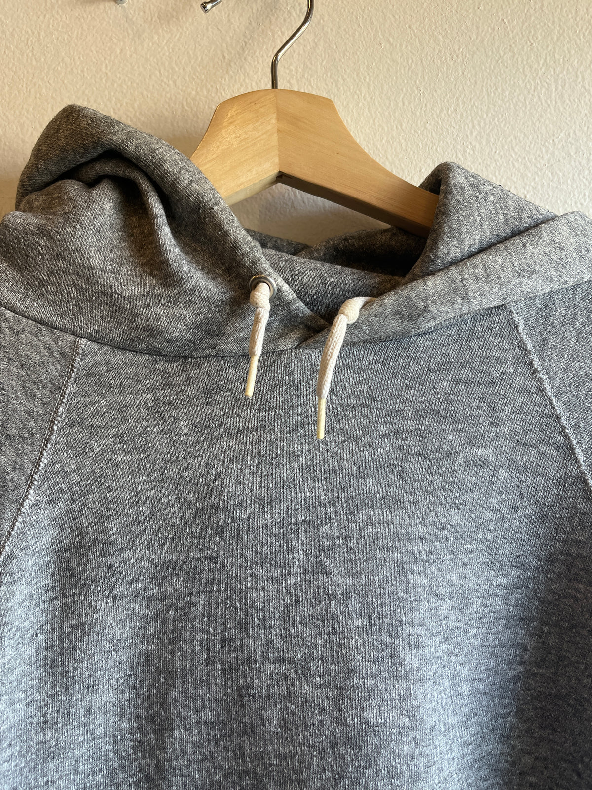 Vintage 1970’s Heather Grey Hooded Sweatshirt - La Lovely Vintage 