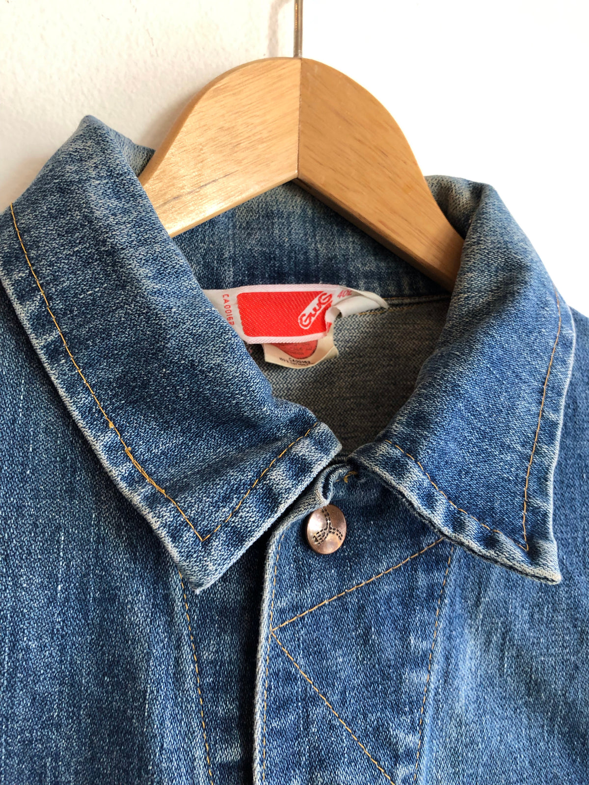 Vintage 1970’s GWG D-Pocket Denim Trucker Jacket - La Lovely Vintage 