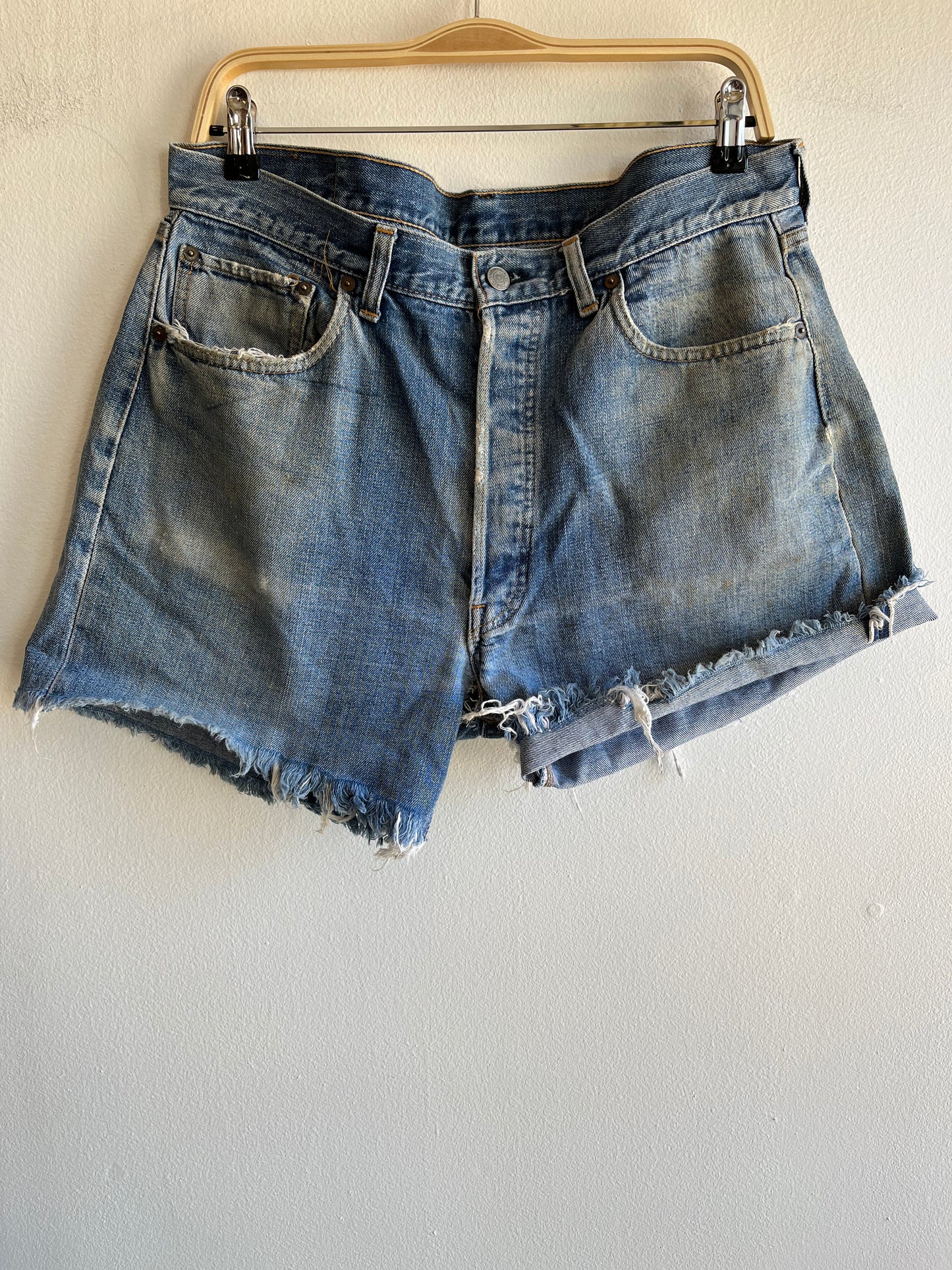 Vintage 1960’s Levi’s “Big E” 501 Selvedge Denim Shorts - La Lovely Vintage 