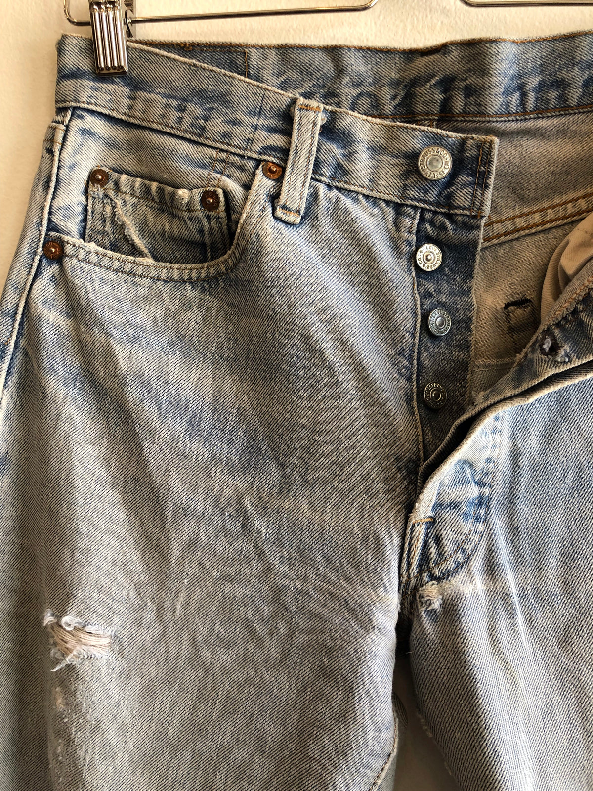 Vintage 1980’s Levi’s 501 Selvedge Denim Jeans - La Lovely Vintage 