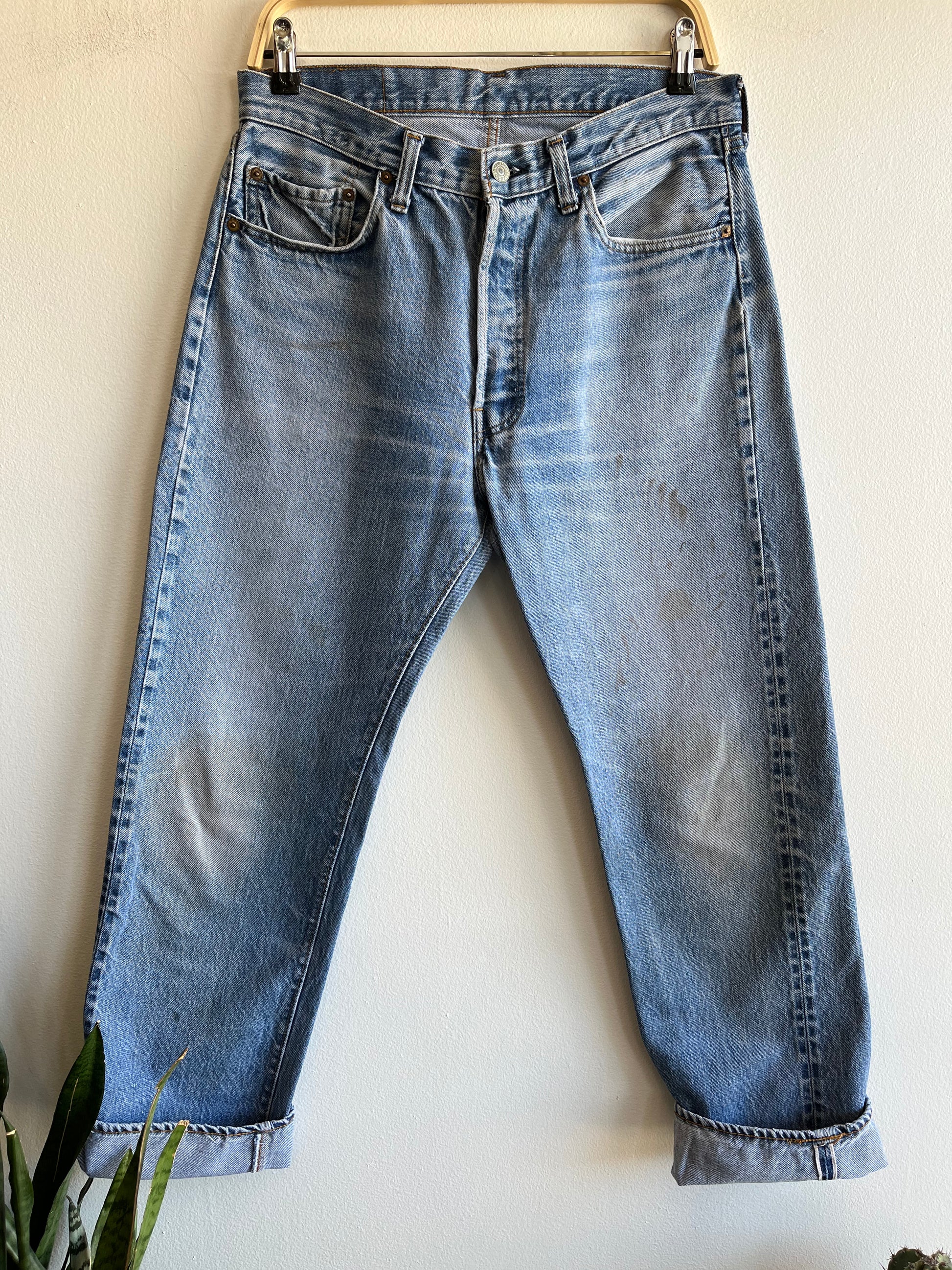Vintage 1980’s Levi’s 501 Selvedge Denim Jeans - La Lovely Vintage 