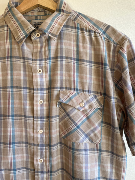 Vintage 1980’s Levi’s Short Sleeve Button-Up Shirt