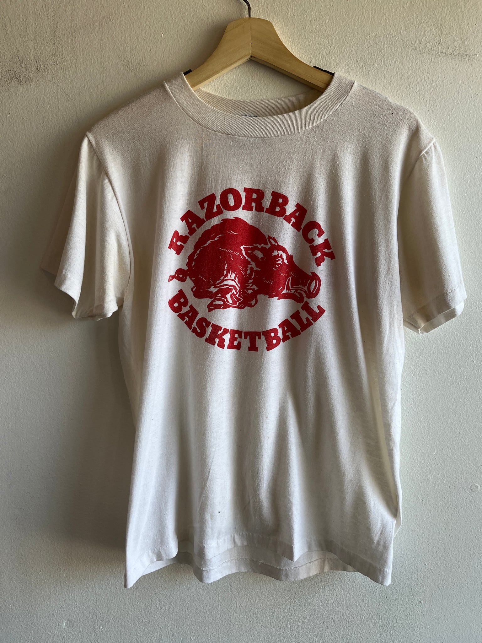 Vintage 1980’s University of Arkansas Basketball T-shirt