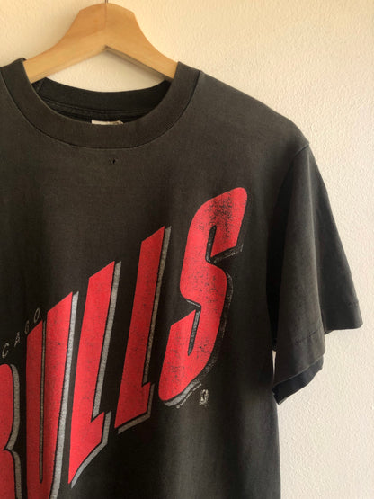 Vintage 1990’s Chicago Bulls Shirt - La Lovely Vintage 
