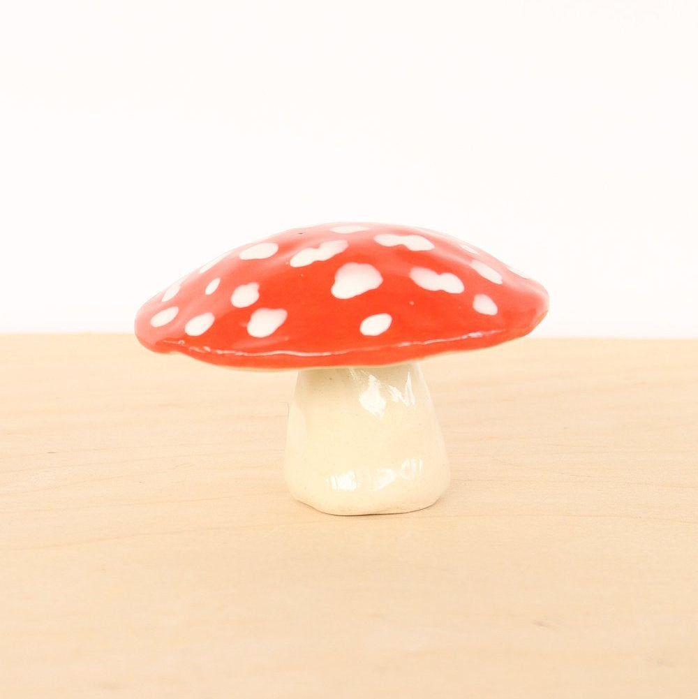 Nightshift Ceramics - Mini Ceramic Mushroom Sculpture - La Lovely Vintage 