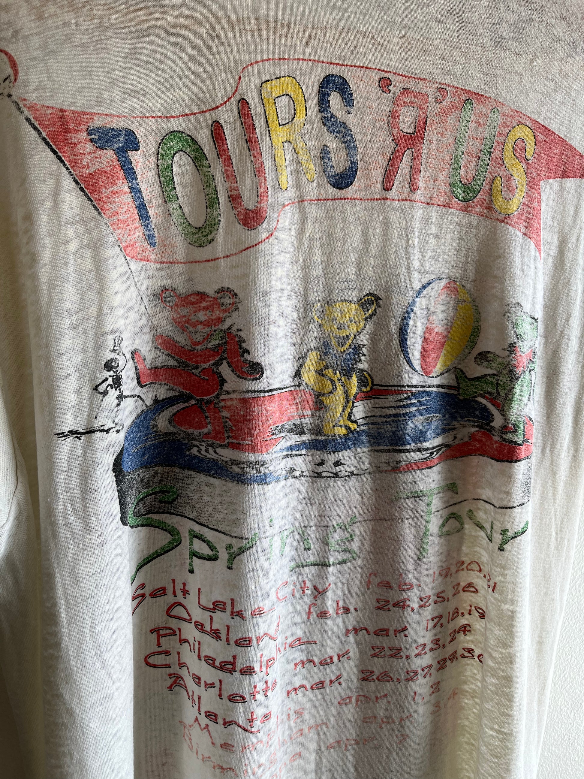 Authentic Vintage 1995 Grateful Dead “Tours ‘R’ Us” Shirt - La Lovely Vintage 